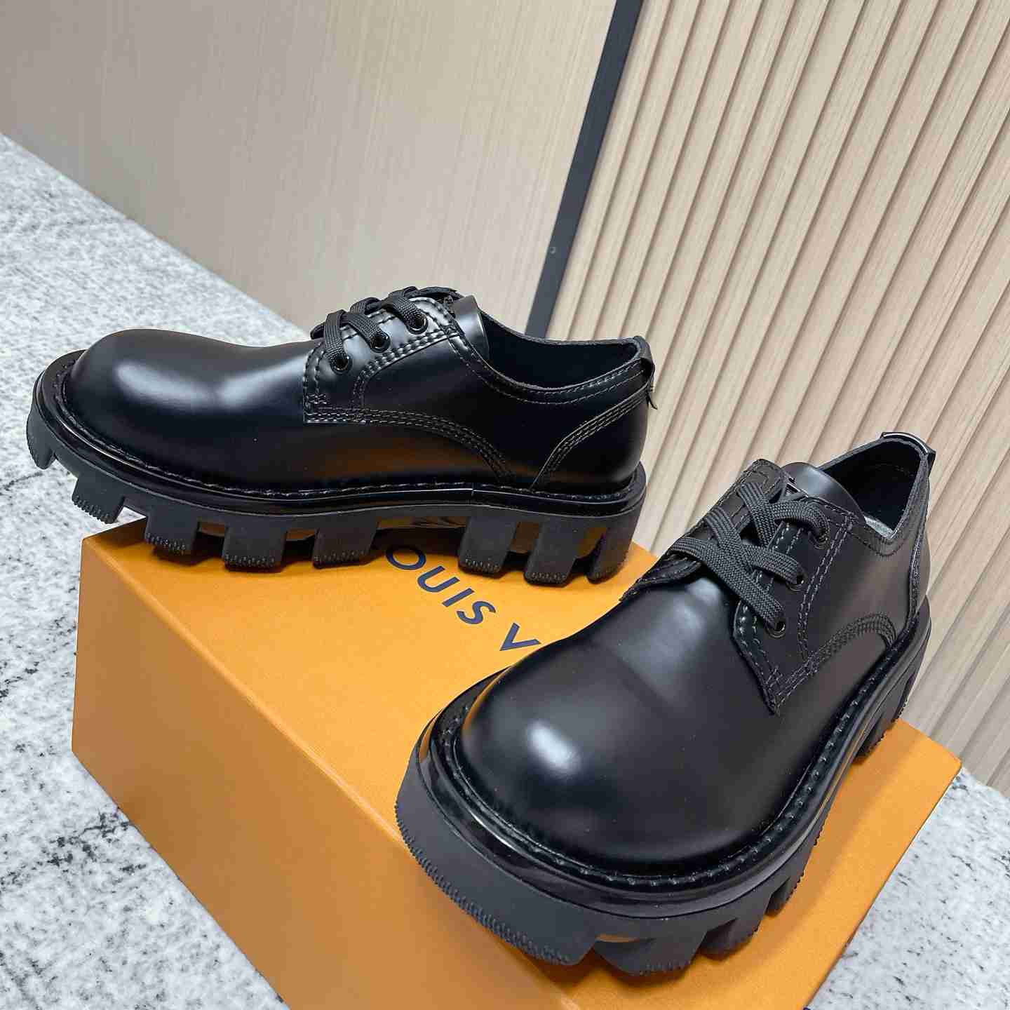 Louis Vuitton LV Checker Derby 1ACWSU - FashionPlug