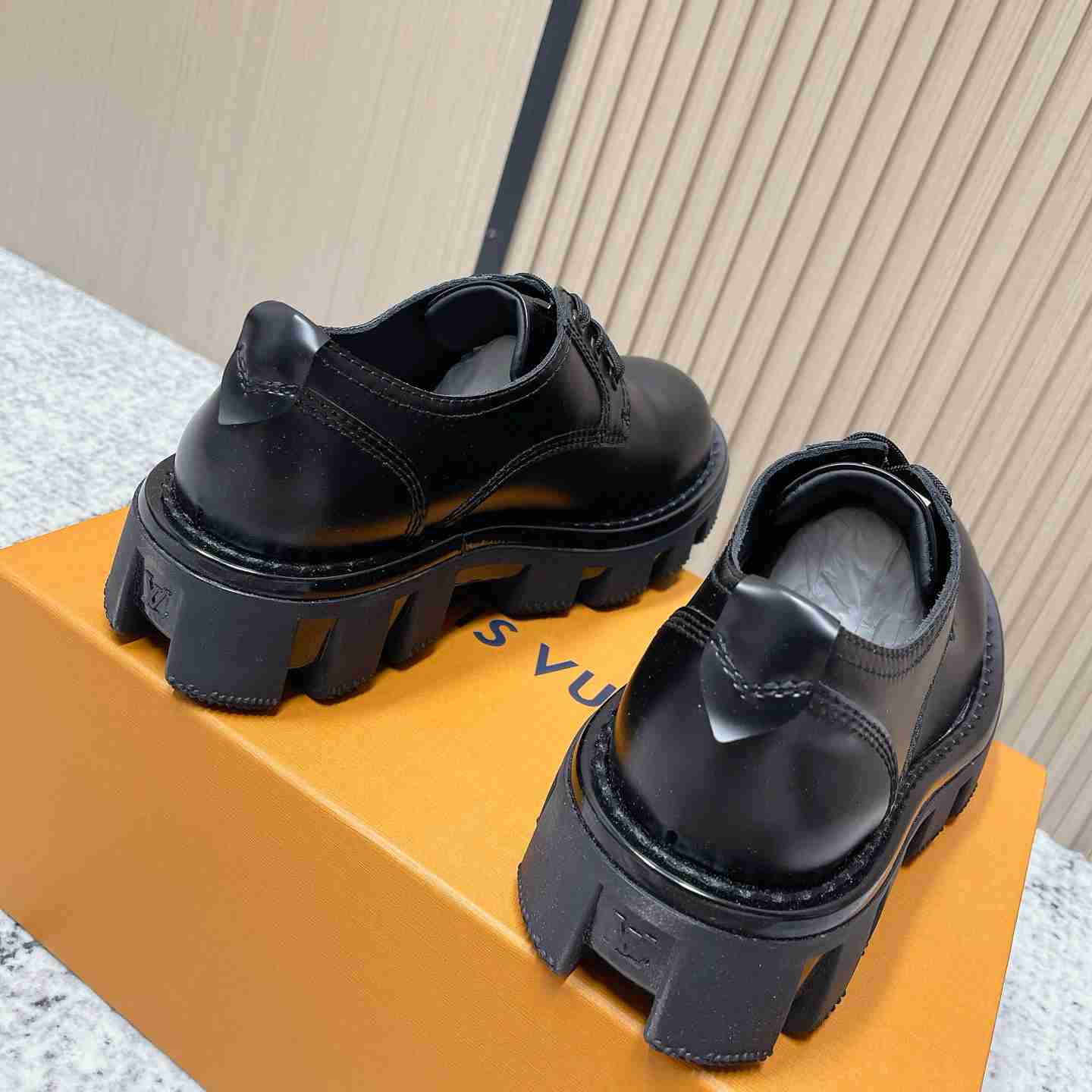 Louis Vuitton LV Checker Derby 1ACWSU - FashionPlug