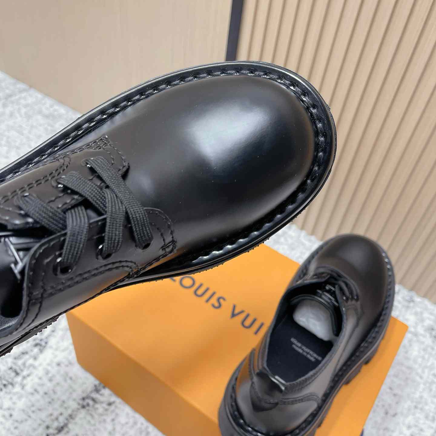 Louis Vuitton LV Checker Derby 1ACWSU - FashionPlug