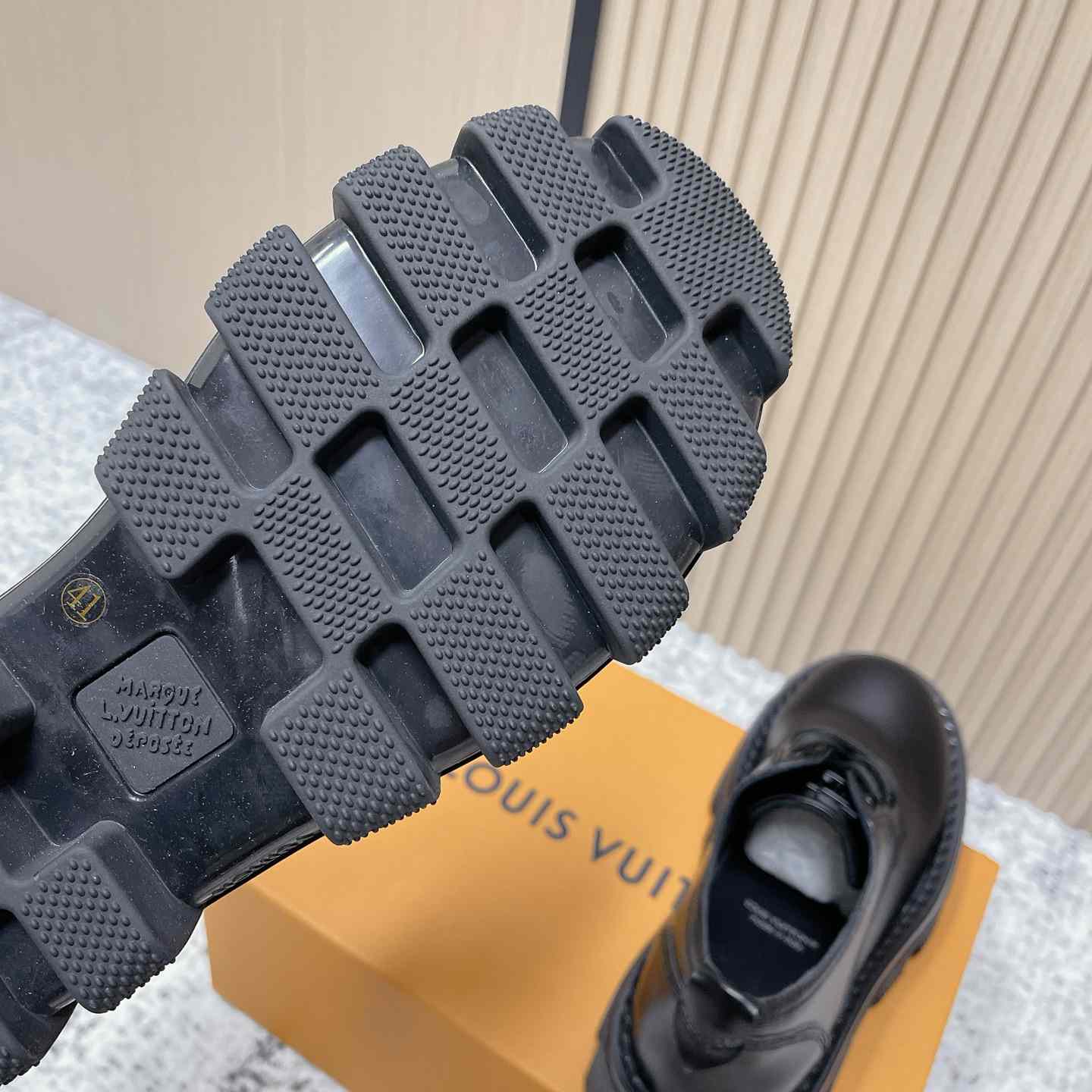 Louis Vuitton LV Checker Derby 1ACWSU - FashionPlug