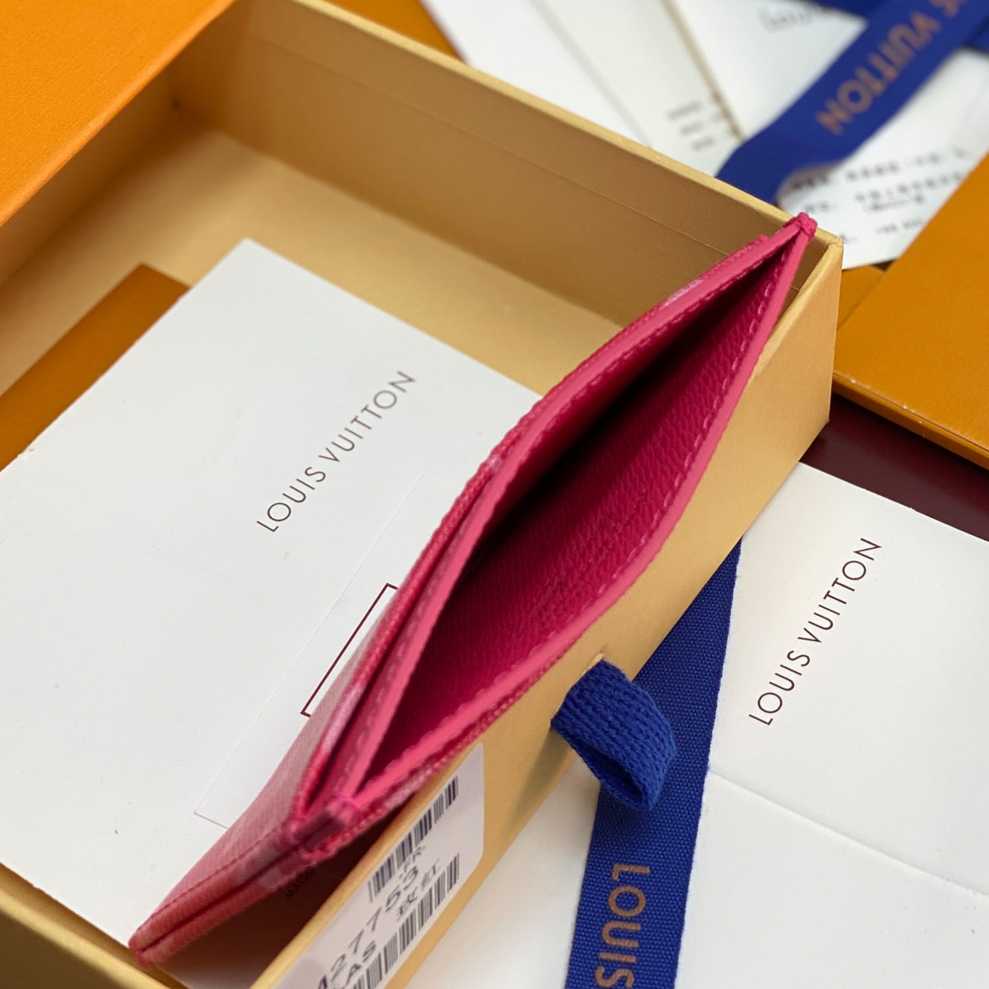 Louis Vuitton Card Holder M27754 - FashionPlug