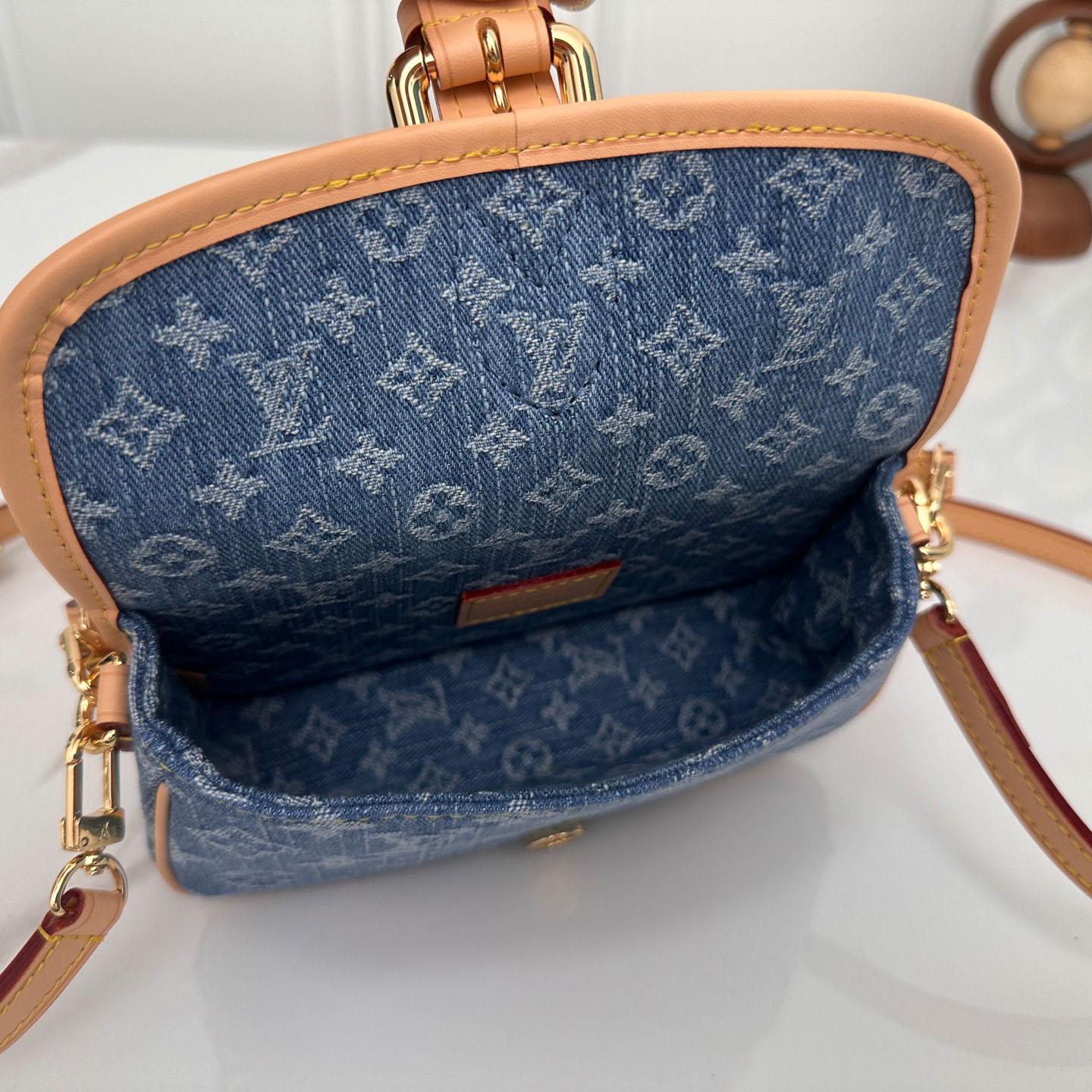 Louis Vuitton Nano Diane   M27700 - FashionPlug