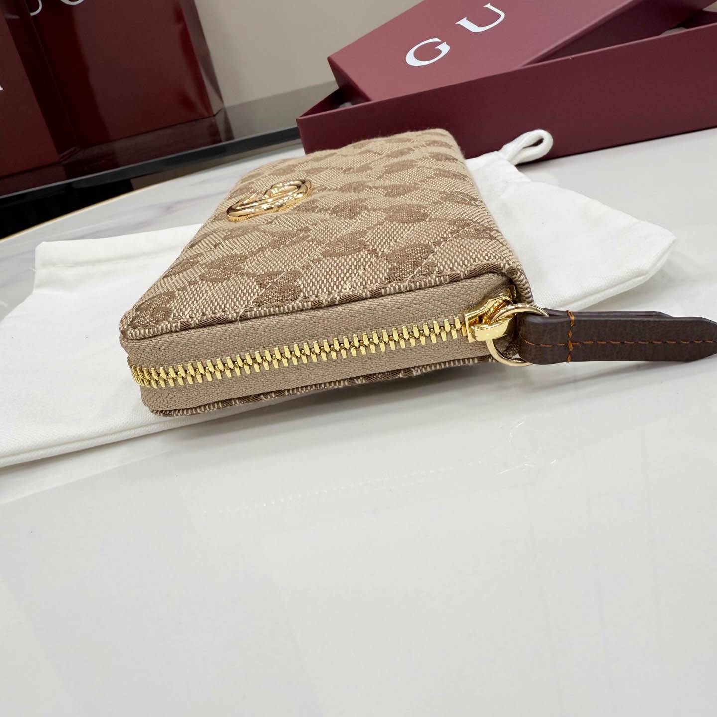 Gucci GG Marmont Zip Around Wallet - FashionPlug
