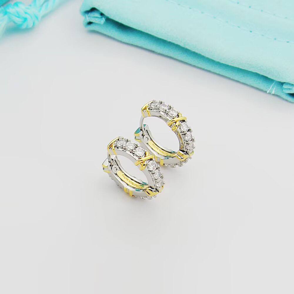 Tiffany Sixteen Stone - FashionPlug