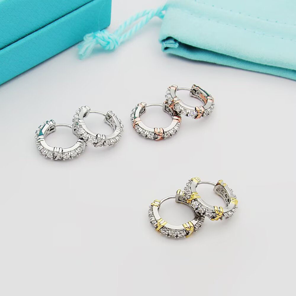 Tiffany Sixteen Stone - FashionPlug