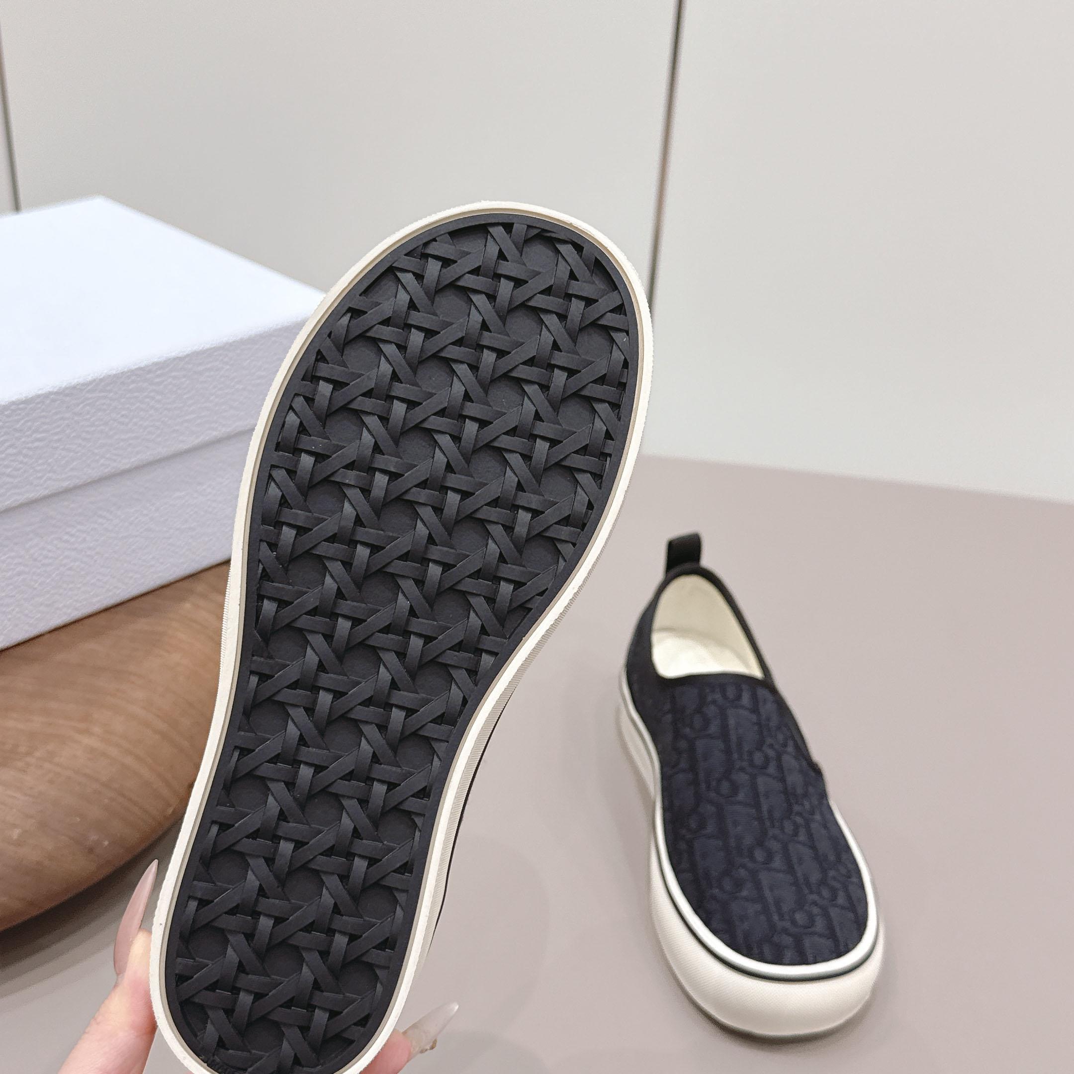 Dior Saltwind Slip-On Sneaker - FashionPlug