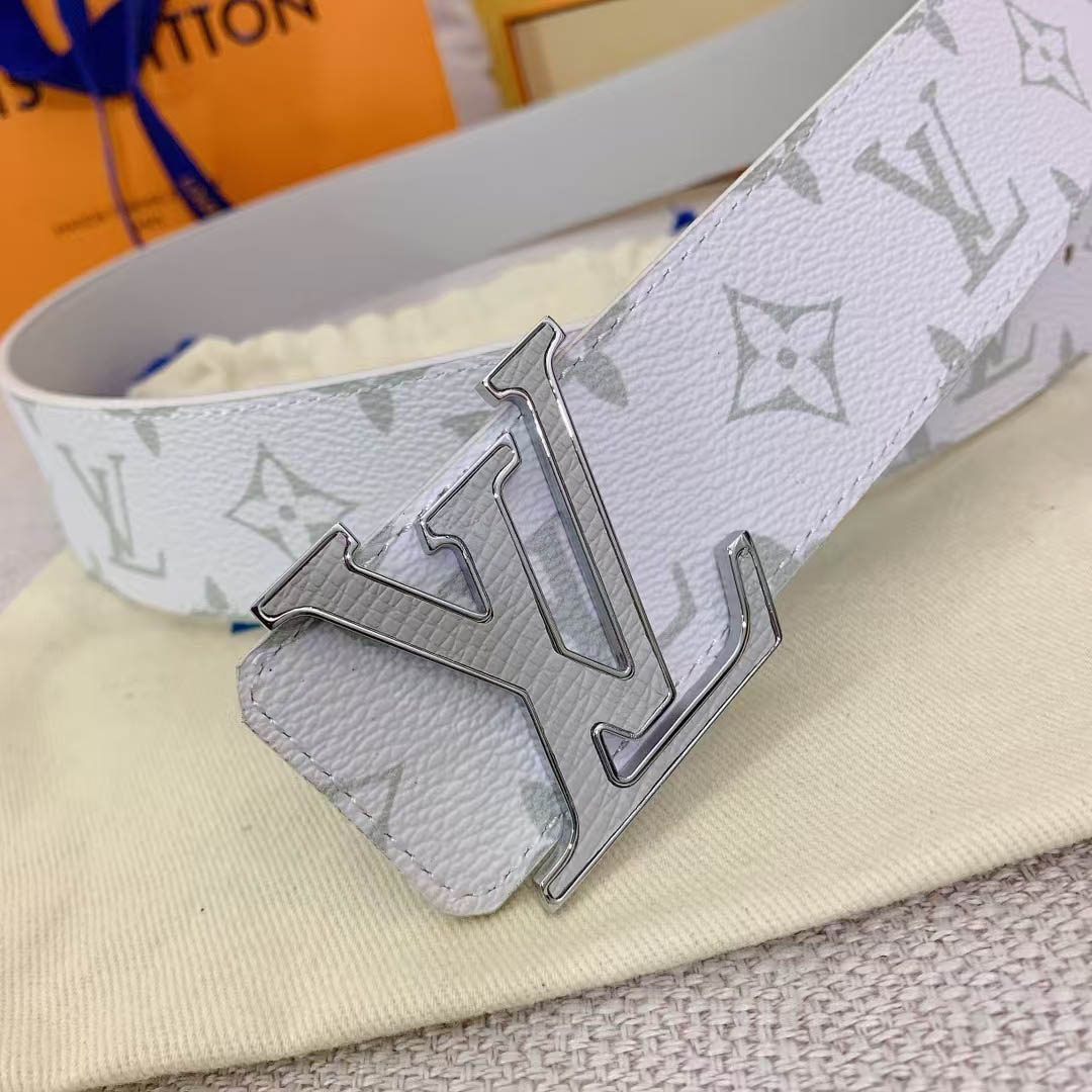 Louis Vuitton LV Initiales 40mm Reversible Belt M0713T - FashionPlug
