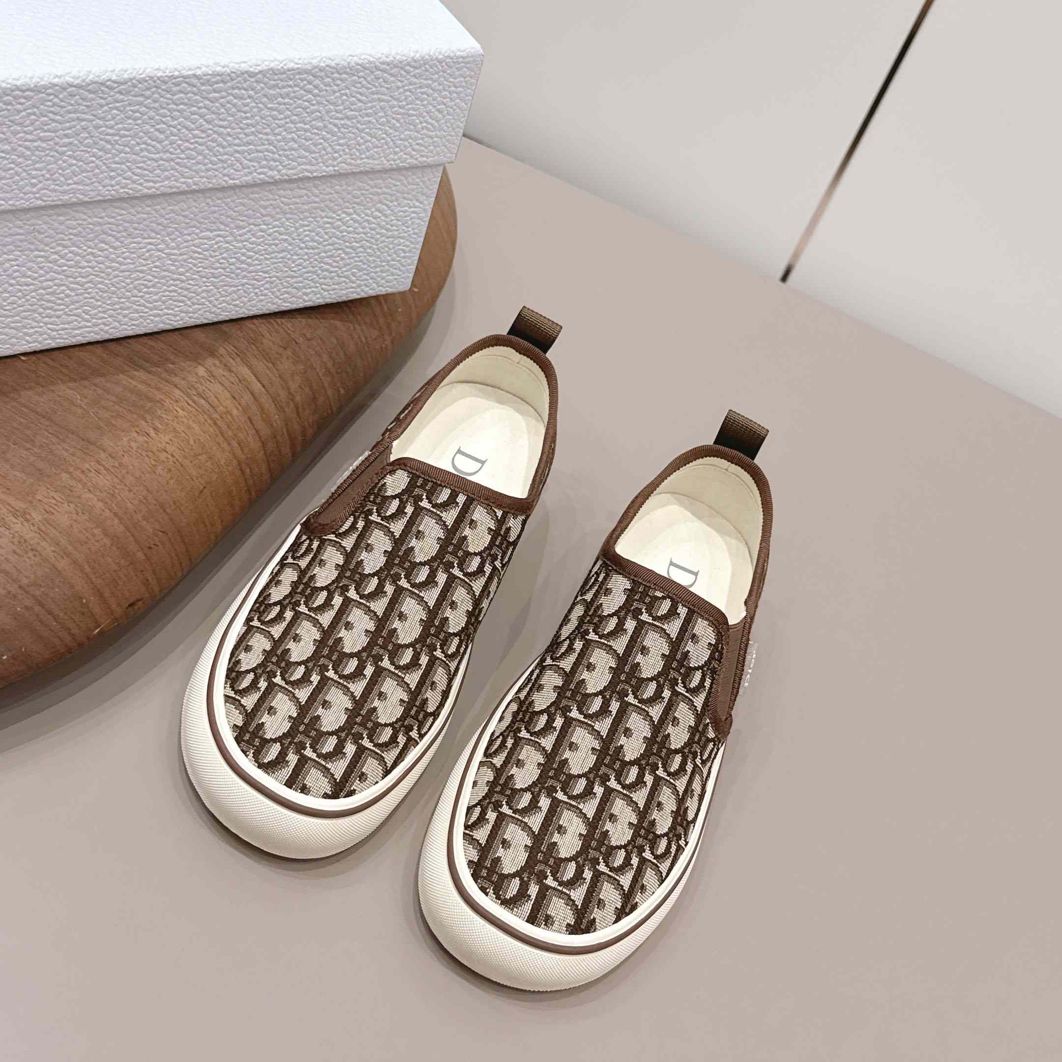 Dior Saltwind Slip-On Sneaker - FashionPlug