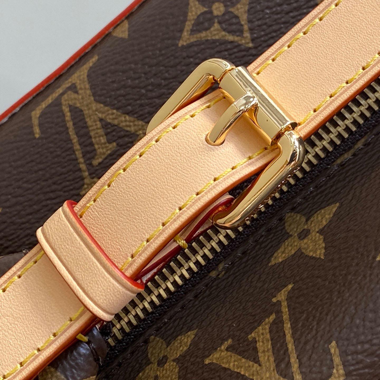 Louis Vuitton Cruiser Toiletry Bag M15350 - FashionPlug