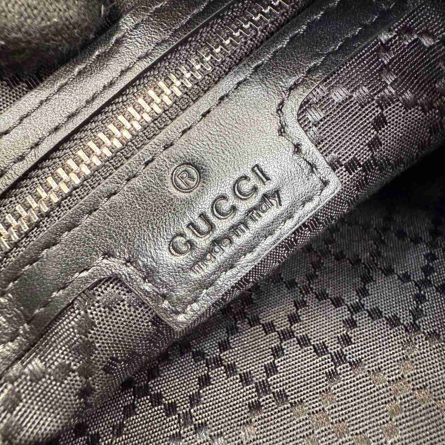 Gucci Web Trademark Small Crossbody Bag 866982 - FashionPlug