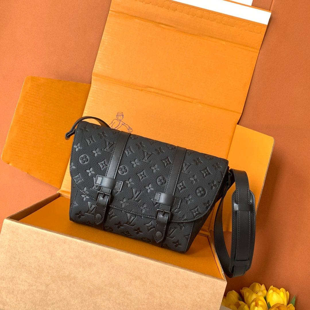 Louis Vuitton Christopher Messenger M28324 - FashionPlug