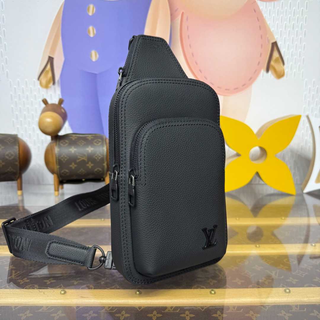 Louis Vuitton Avenue Slingbag PM   M15255 - FashionPlug