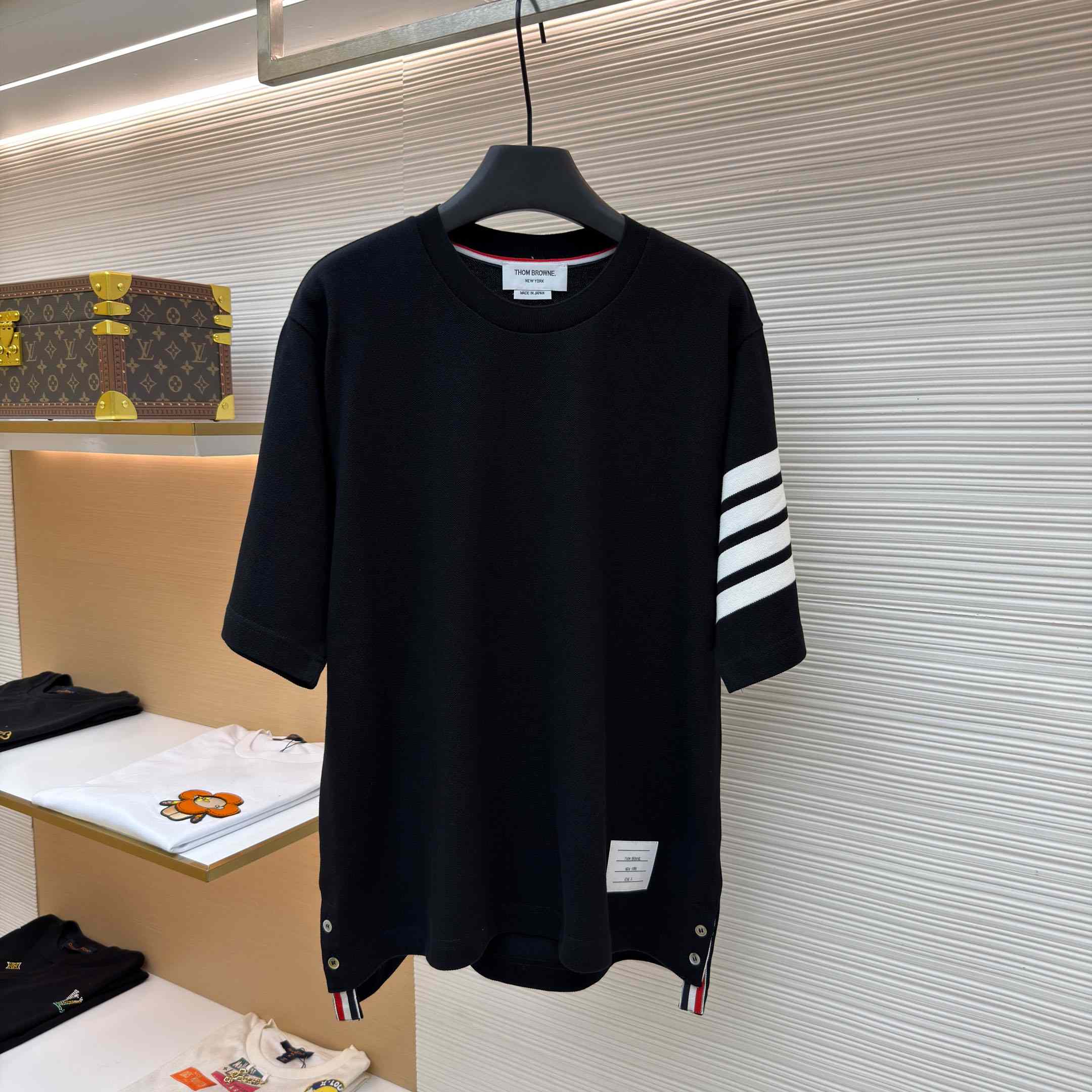 Thom Browne Cotton 4-Bar Short Sleeve T-Shirt - FashionPlug