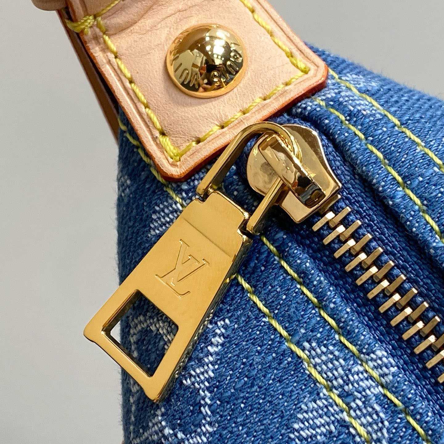 Louis Vuitton Baggy M27329 - FashionPlug