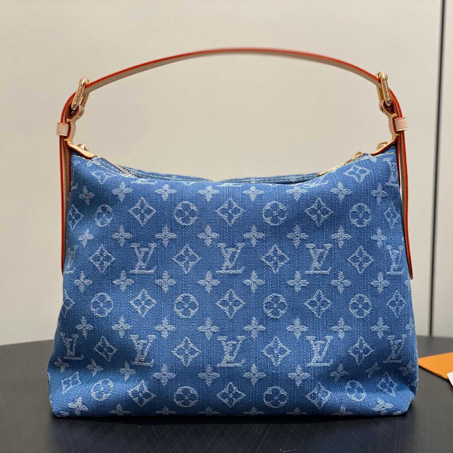 Louis Vuitton Baggy M27329 - FashionPlug