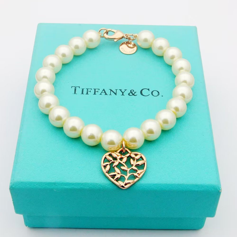 Tiffany Olive Leaf Pearl Heart Bracelet - FashionPlug