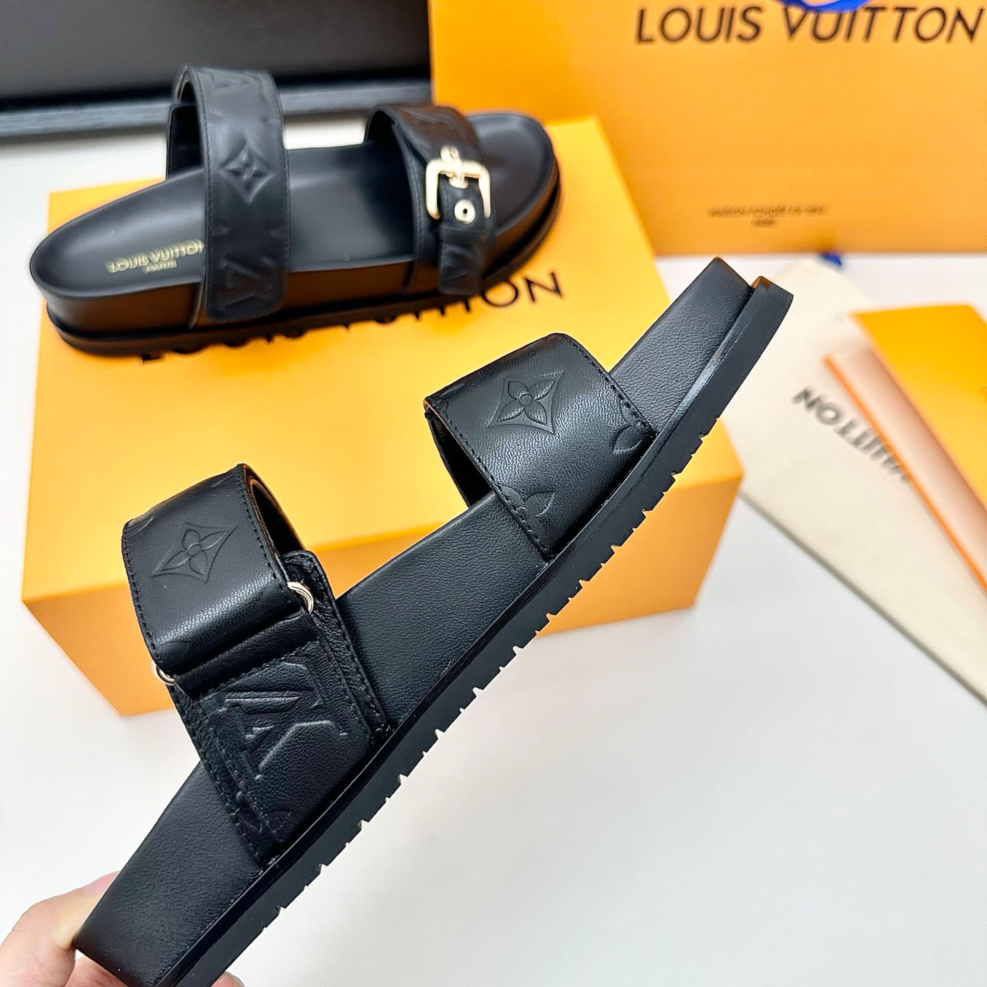 Louis Vuitton Bom Dia Flat Comfort Mule 1ABVNF - FashionPlug