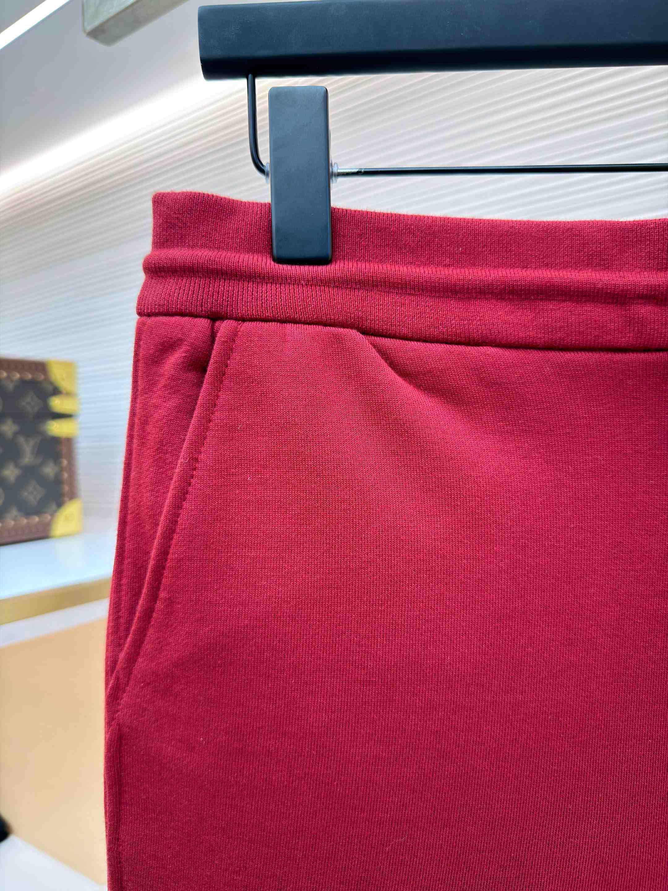 Thom Browne Classic Loopback 4-Bar Sweat Shorts - FashionPlug