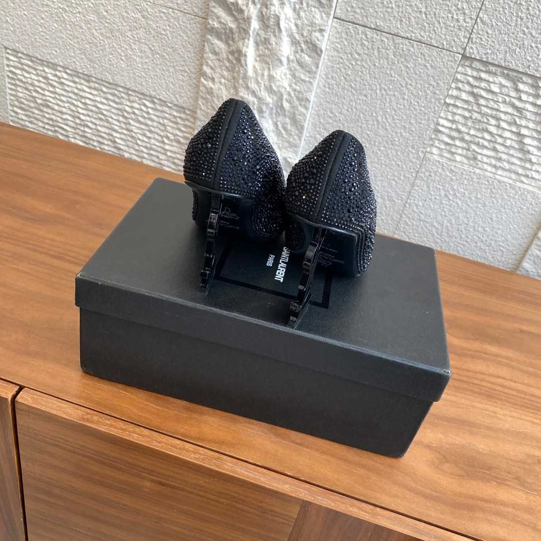 Saint Laurent Opyum Glitter Pumps - FashionPlug