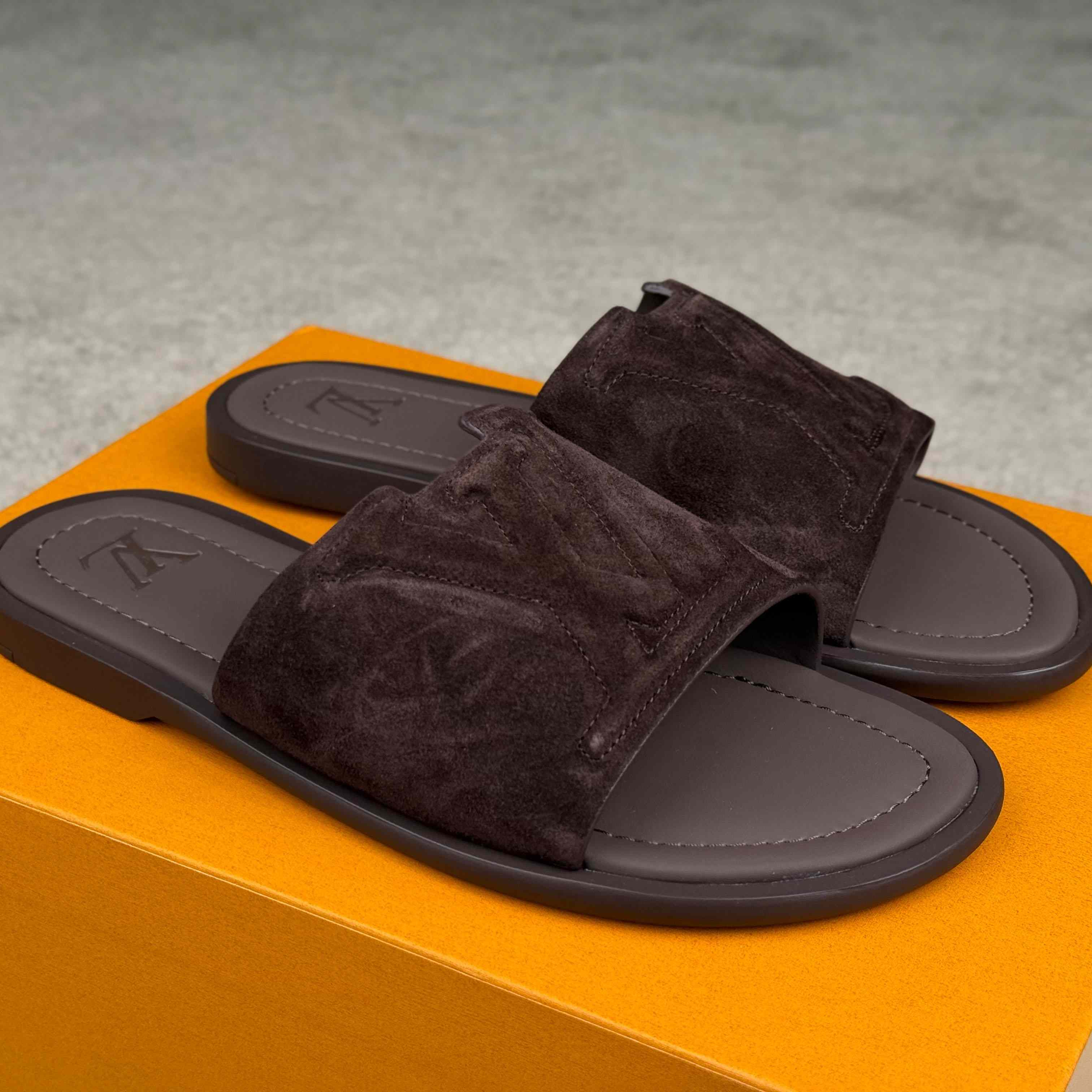 Louis Vuitton LV Portofino Mule   1AK8RI - FashionPlug