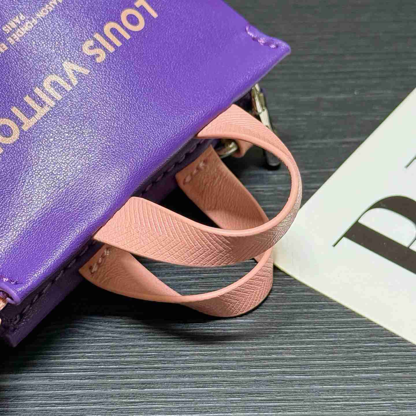 Louis Vuitton LV Mini Shopper Bag Charm M03121 - FashionPlug