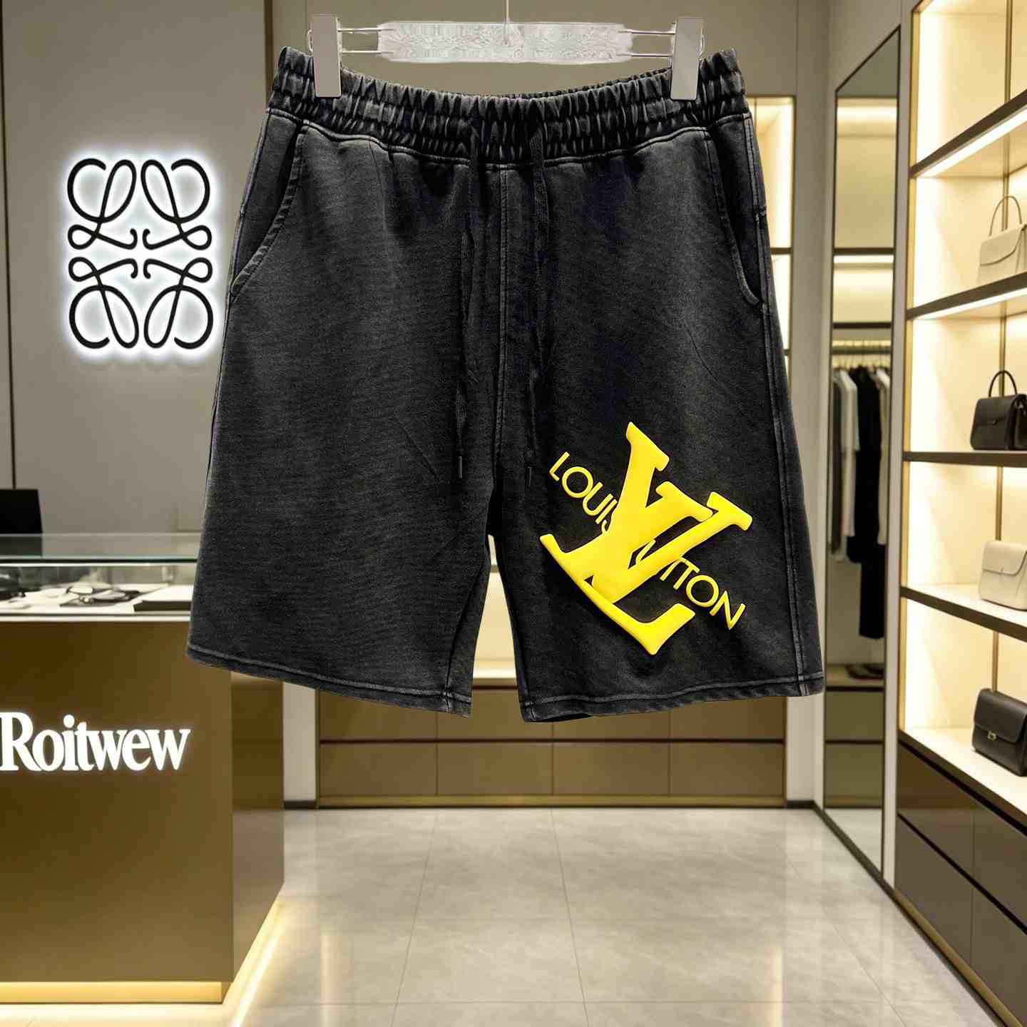 Louis Vuitton Shorts    - FashionPlug