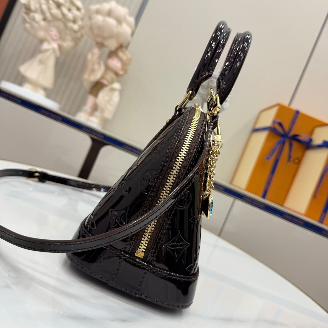 Louis Vuitton Alma BB M27172  - FashionPlug
