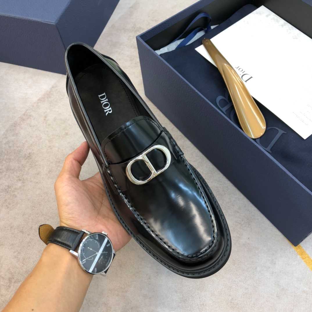 Dior Granville Loafer - FashionPlug