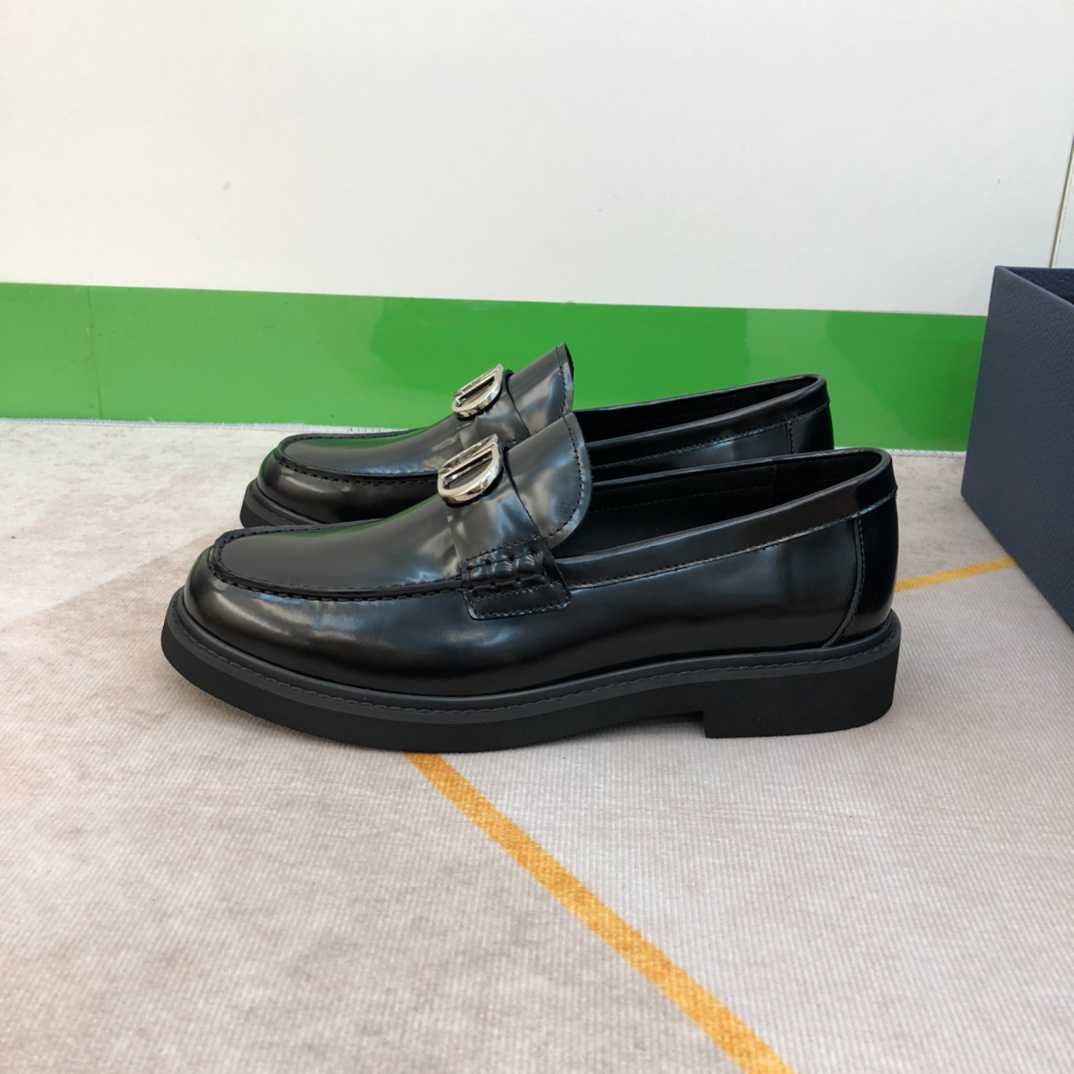 Dior Granville Loafer - FashionPlug