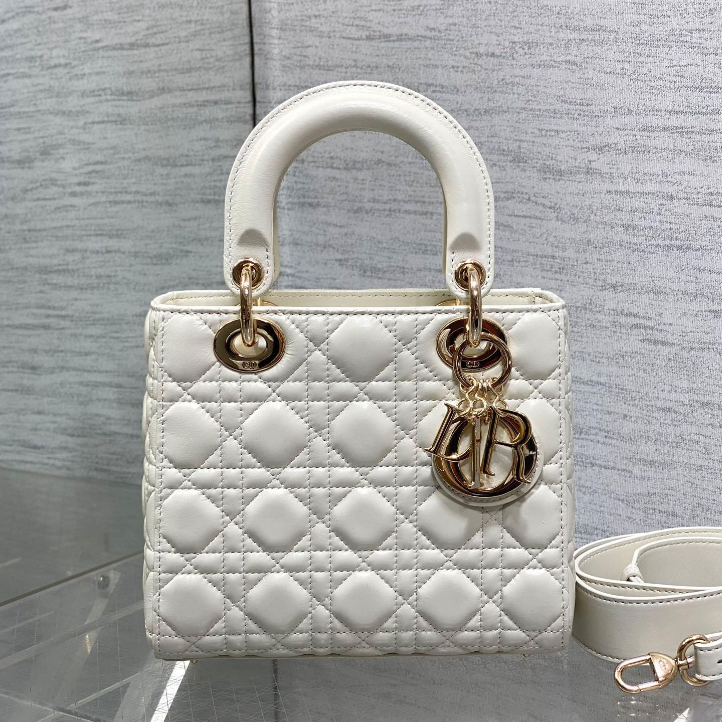 Dior Lady Dior Bag   20cm - FashionPlug
