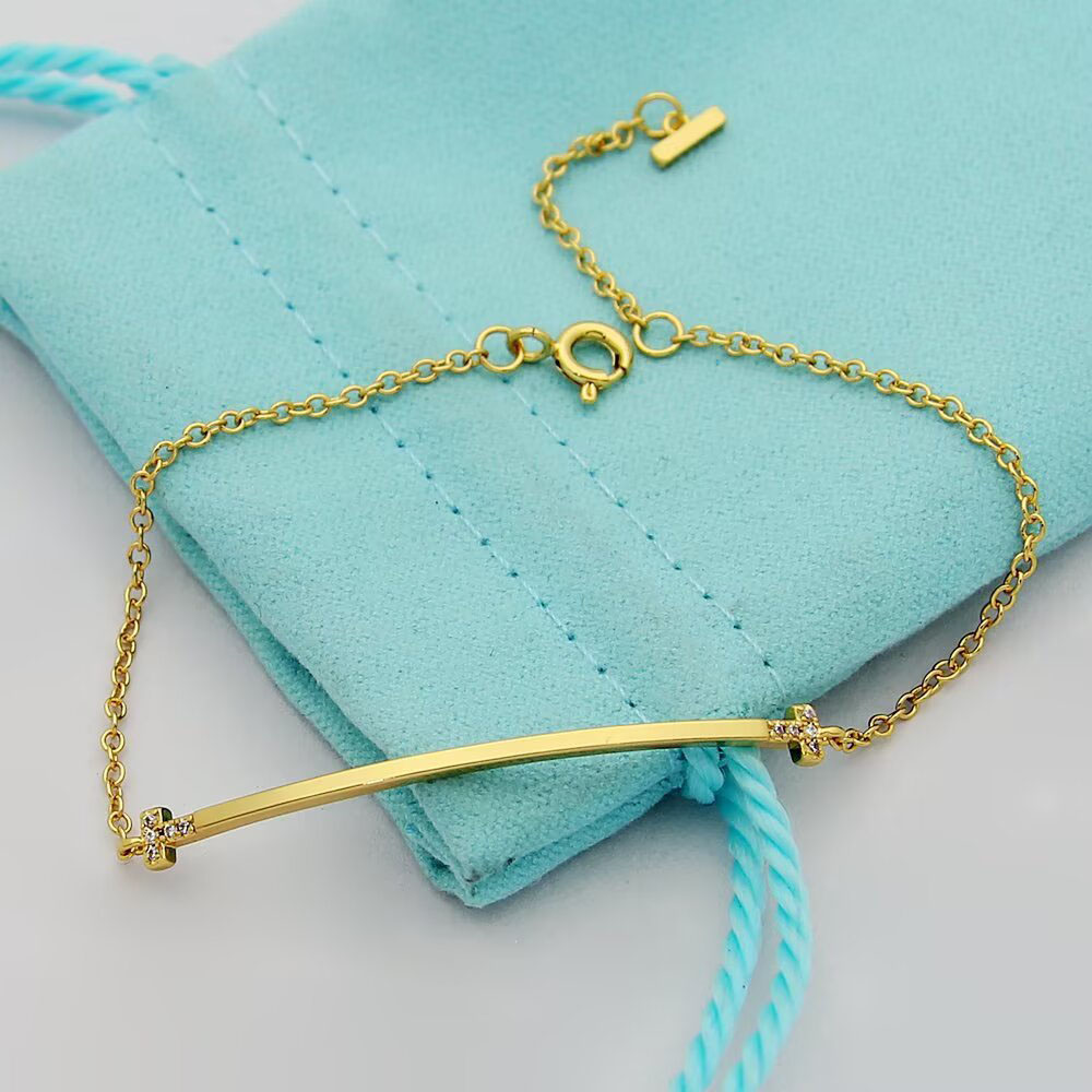 Tiffany T - FashionPlug