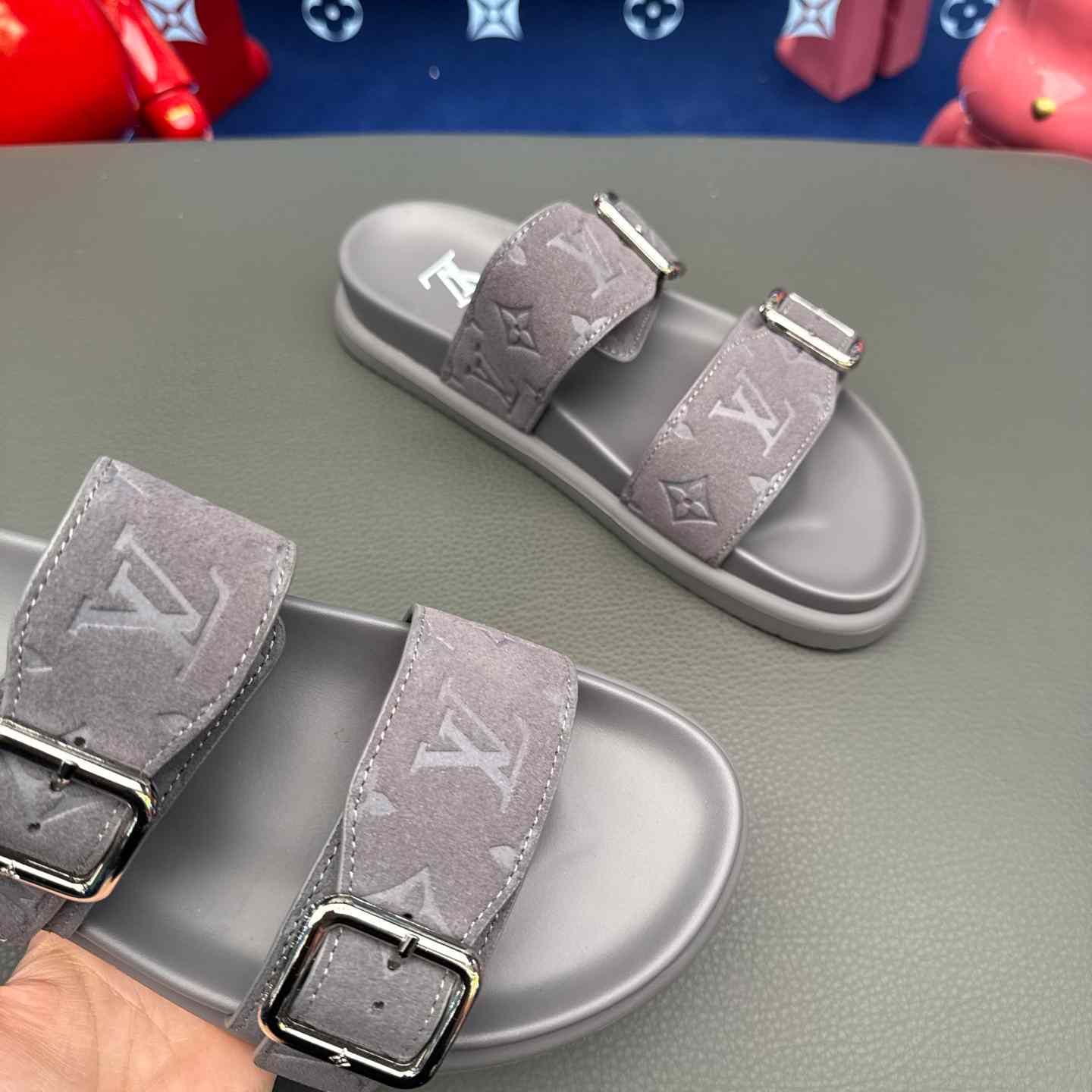 Louis Vuitton LV Venice Mule   - FashionPlug