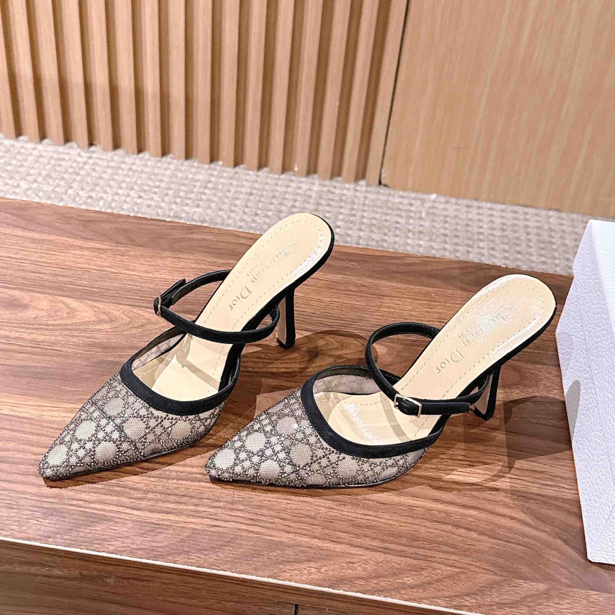 Dior Capture Heeled Mule - FashionPlug