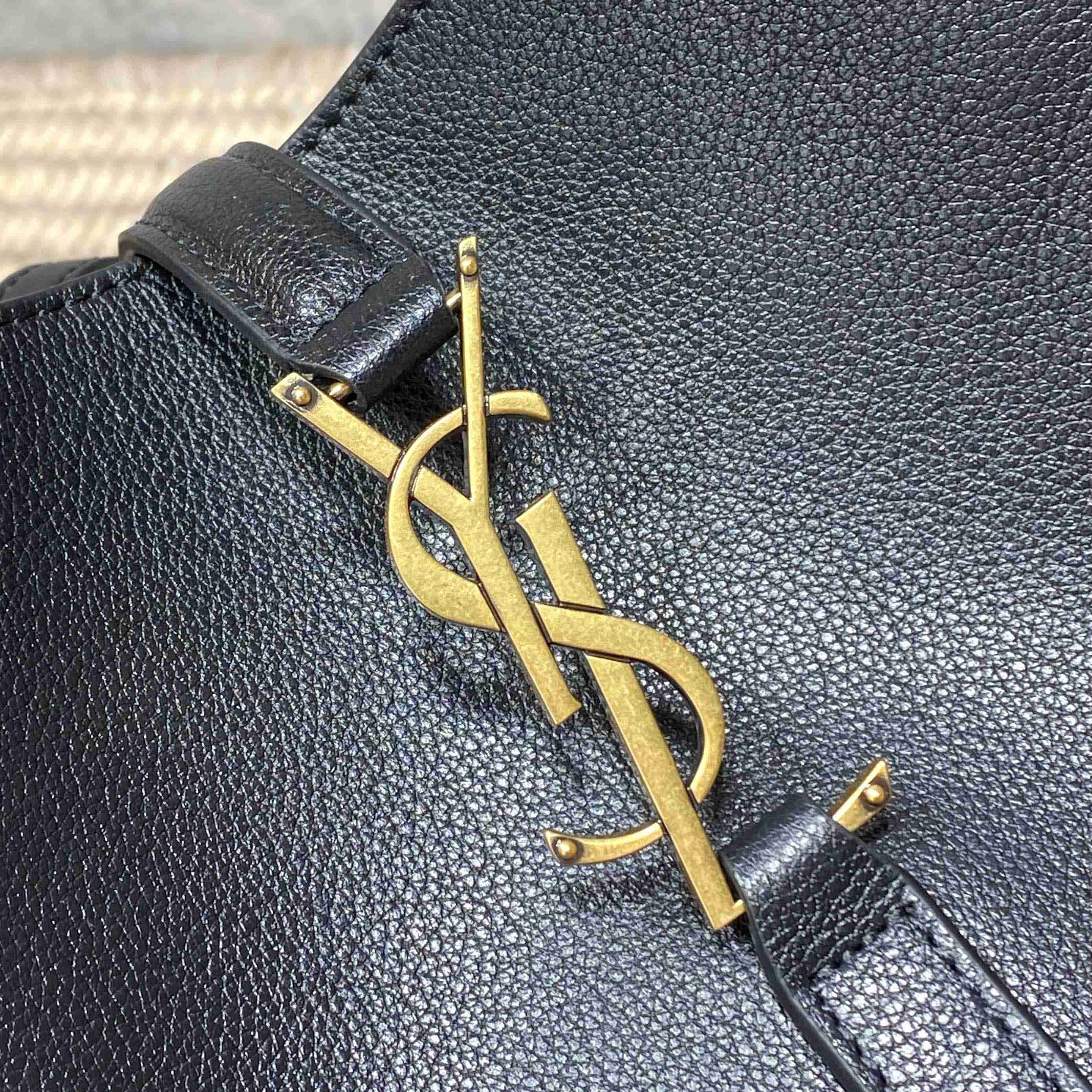 Saint Laurent LE 5 À 7 Supple Small In Grained Leather - FashionPlug