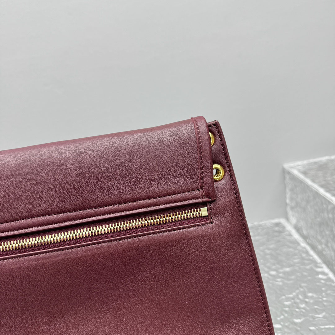 Celine Soft Triomphe Besace - FashionPlug