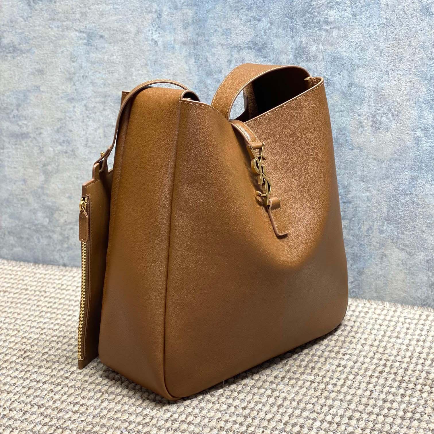 Saint Laurent LE 5 À 7 Supple LARGE In Grained Leather - FashionPlug