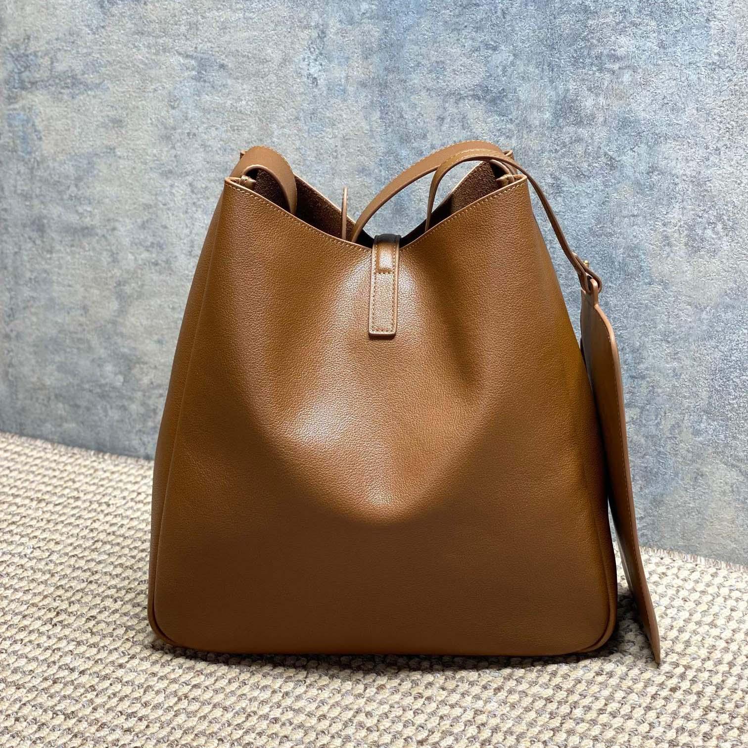Saint Laurent LE 5 À 7 Supple LARGE In Grained Leather - FashionPlug