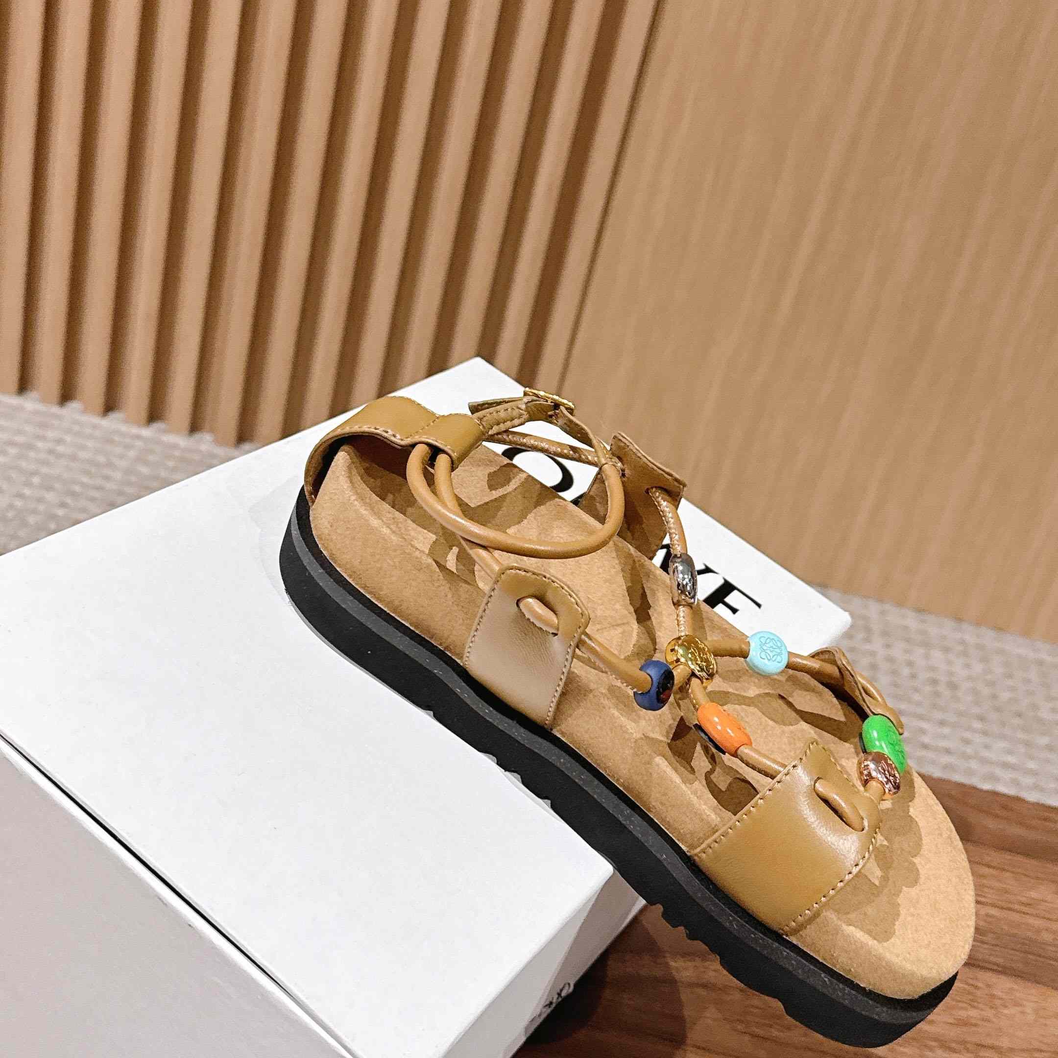 Loewe Pebble Beads Fussbett Sandal - FashionPlug
