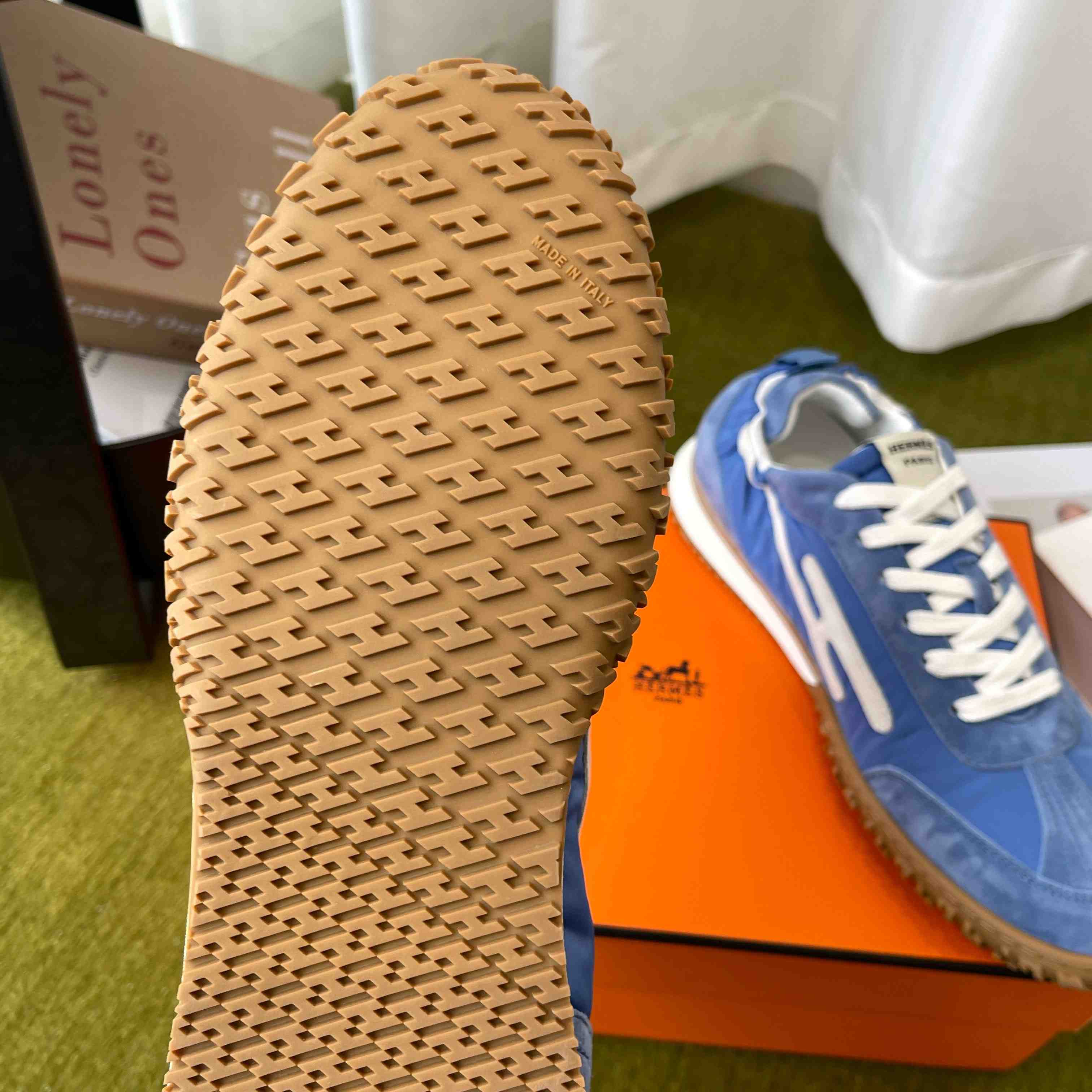 Hermes Jet Sneaker - FashionPlug