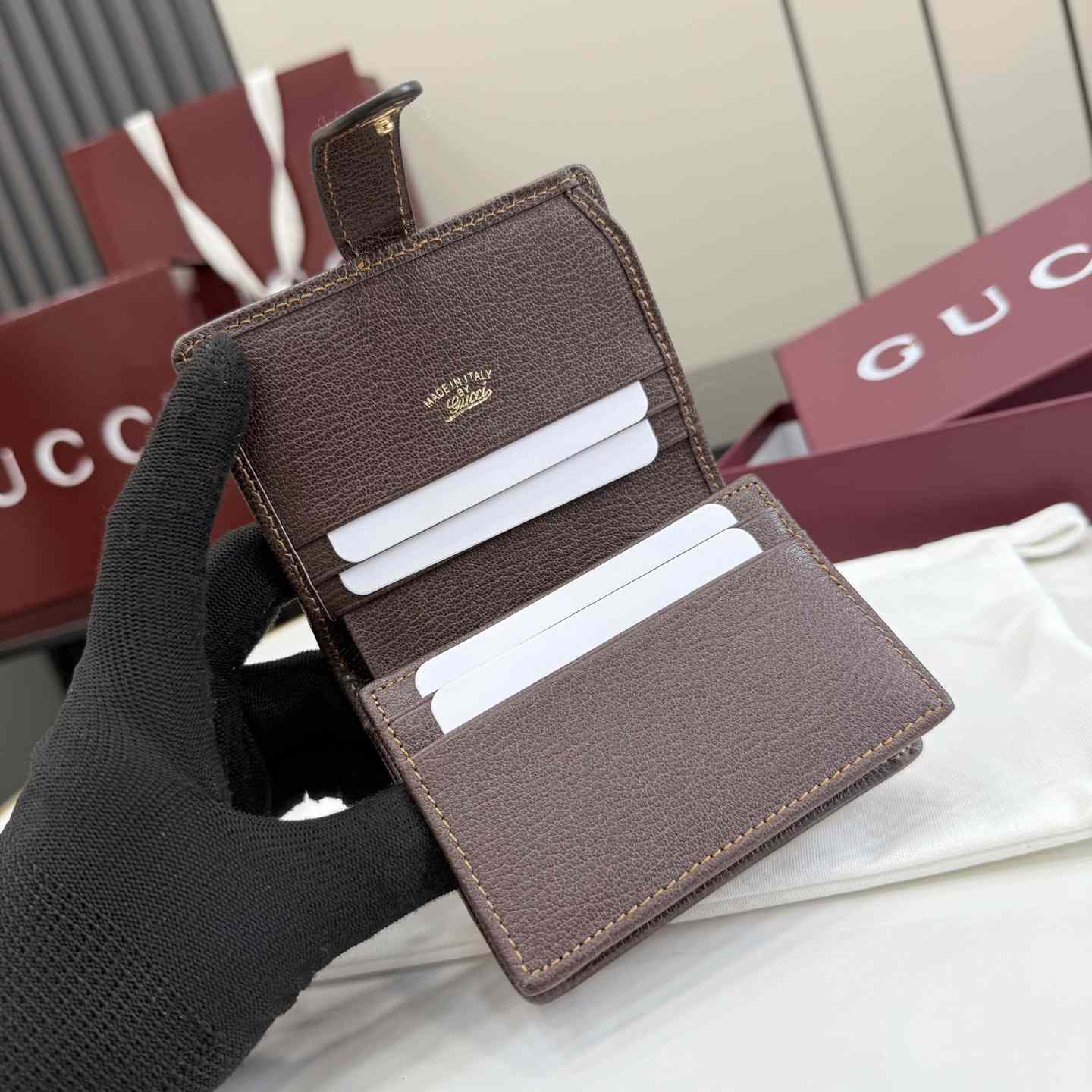 Gucci Jackie Medium Wallet - FashionPlug