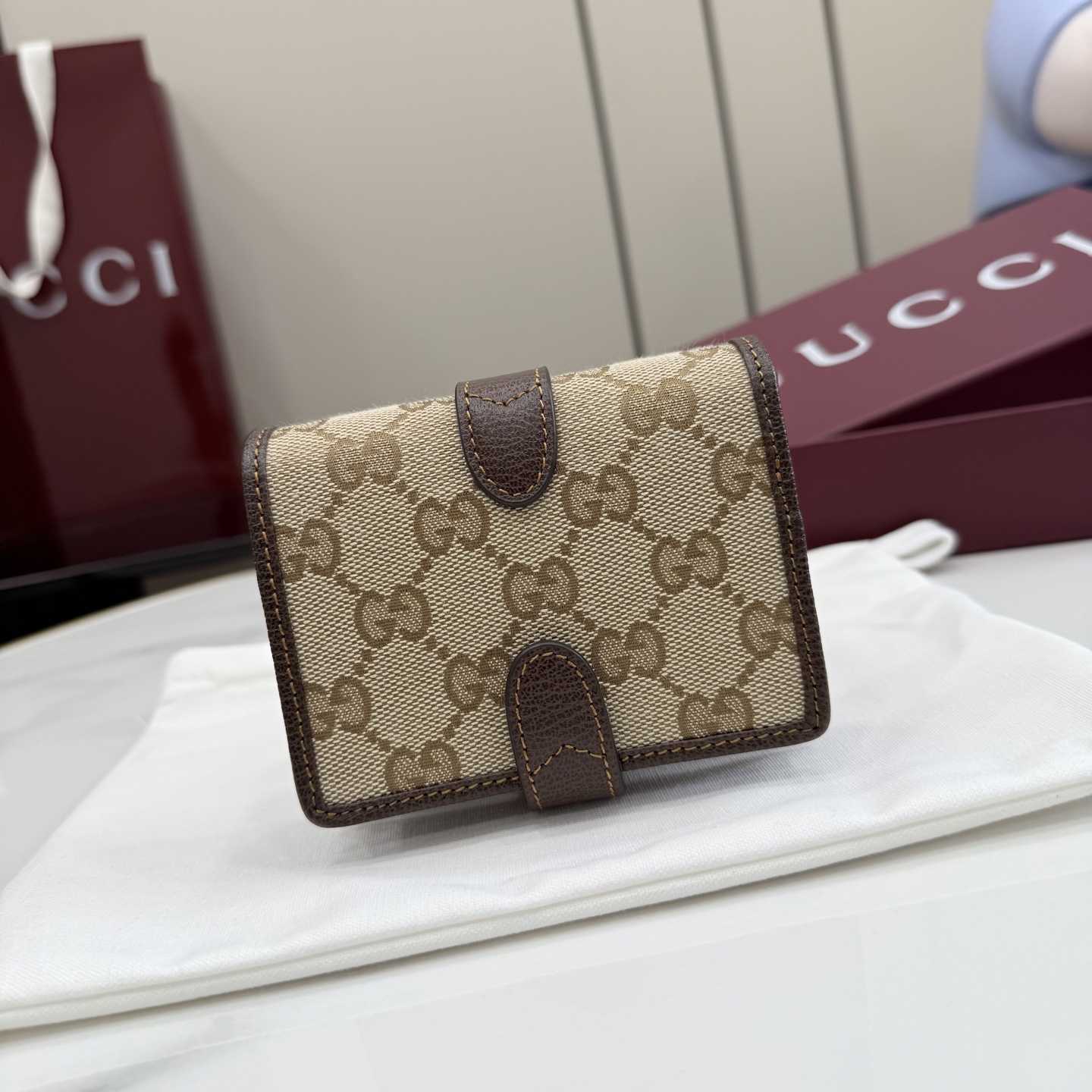 Gucci Jackie Medium Wallet - FashionPlug