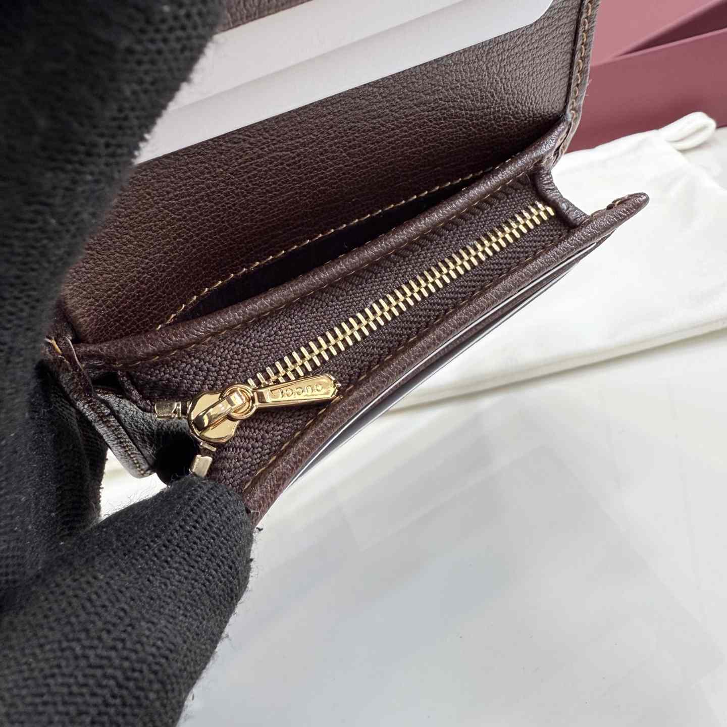 Gucci Jackie Medium Wallet - FashionPlug
