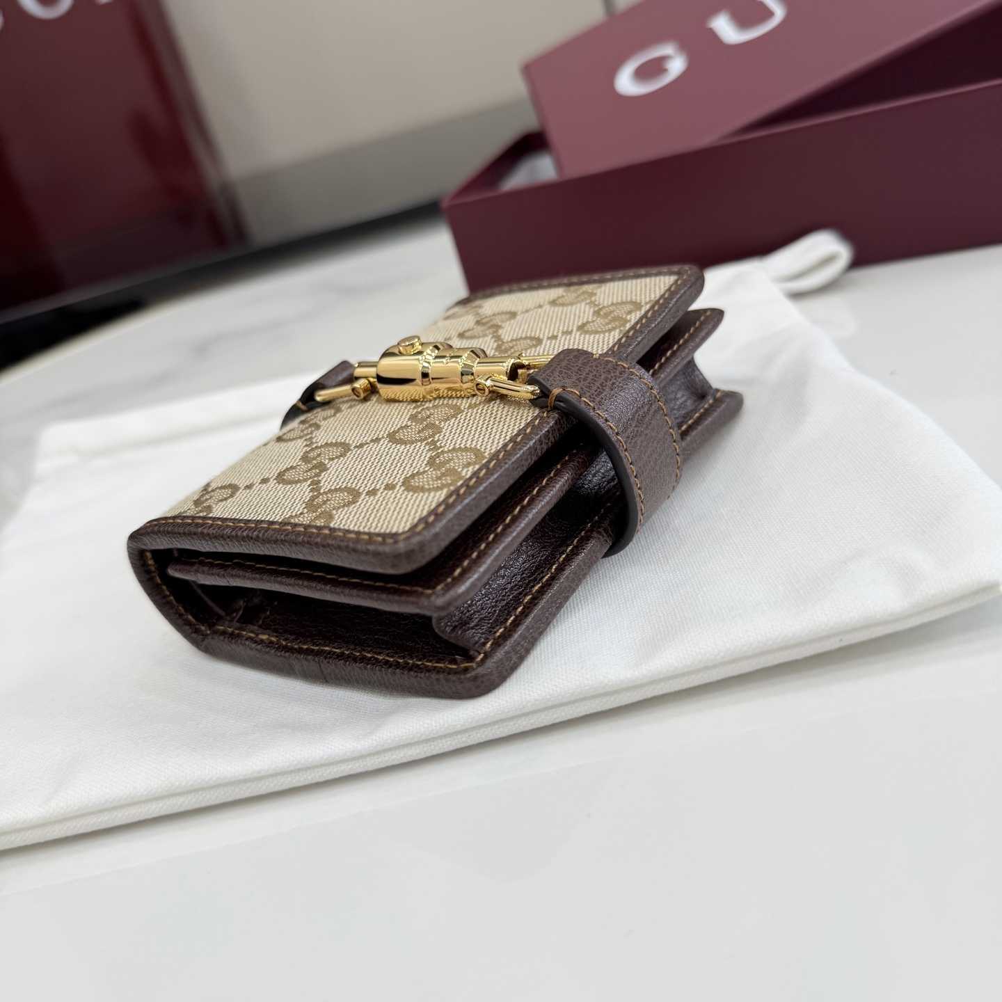 Gucci Jackie Medium Wallet - FashionPlug