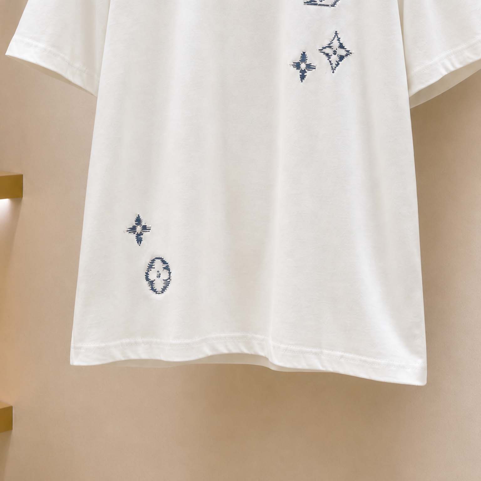 Louis Vuitton Embroidered Signature T-Shirt   1AK7FW - FashionPlug