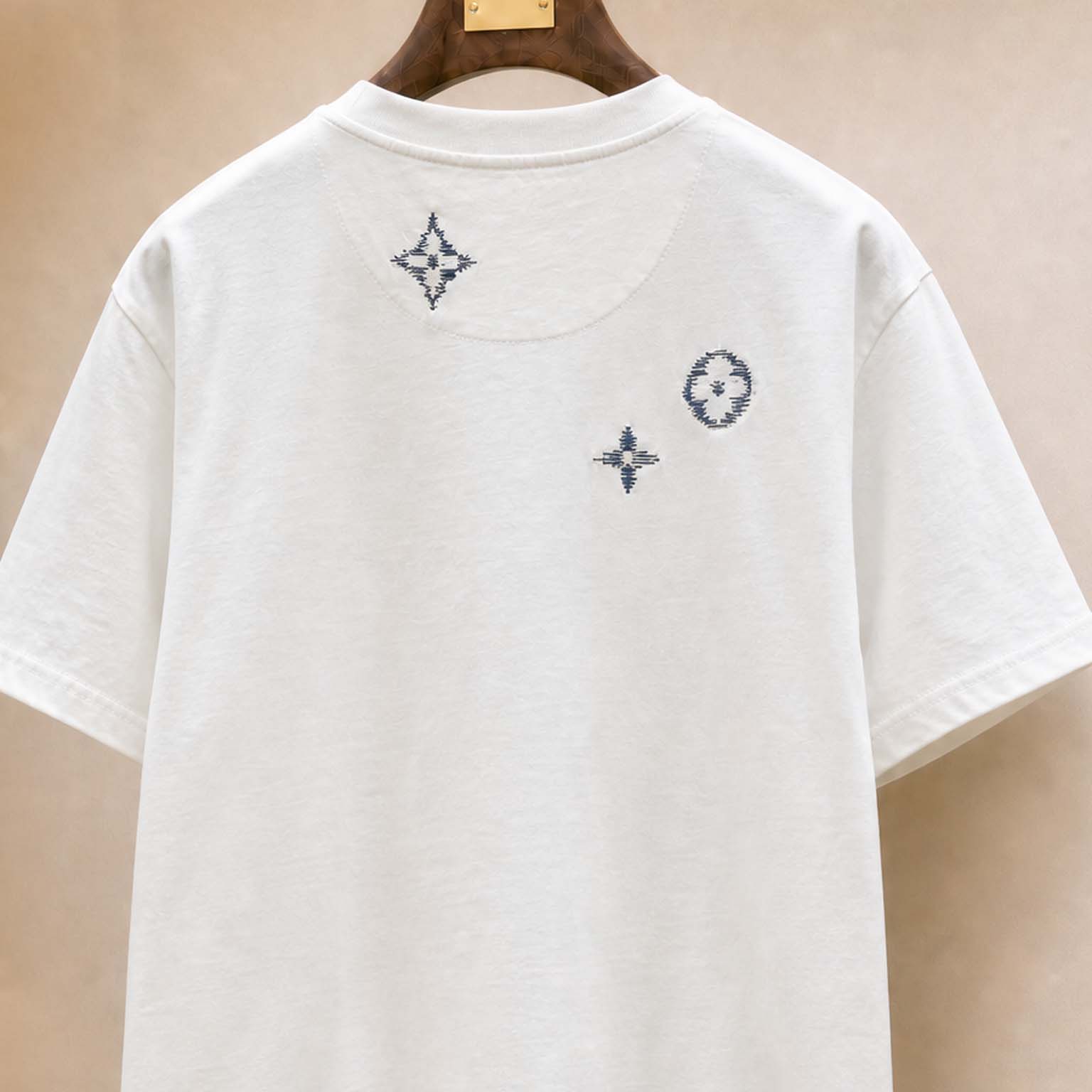 Louis Vuitton Embroidered Signature T-Shirt   1AK7FW - FashionPlug