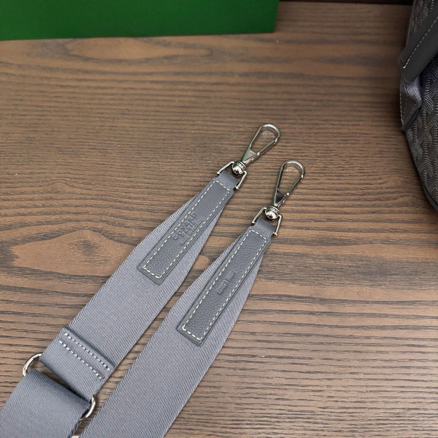 Goyard Barrel 40 Sports Bag - FashionPlug