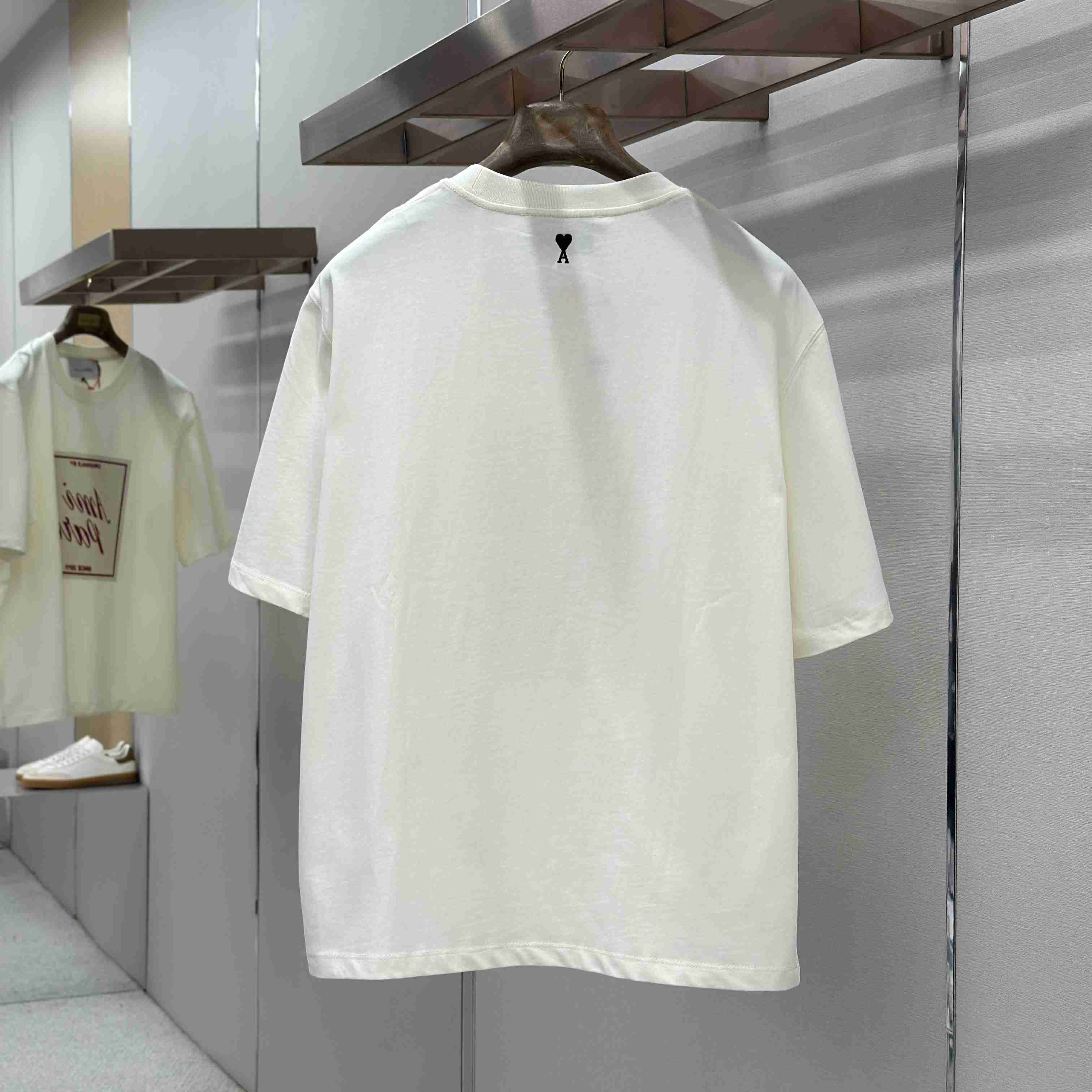 AMI Paris White Cotton Ami Paris Heritage Print T-shirt - FashionPlug