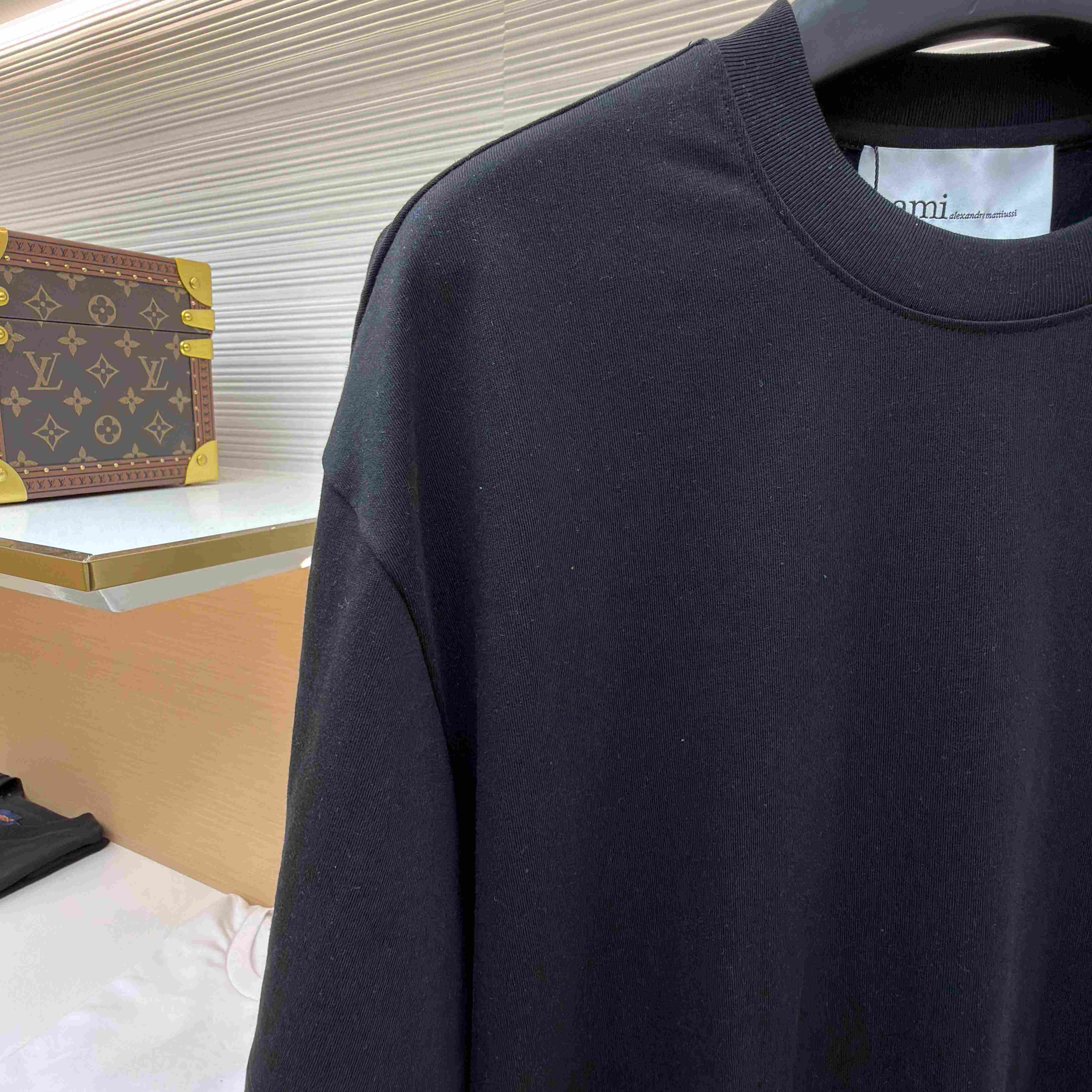 AMI Paris Black Cotton Ami De Coeur T-shirt - FashionPlug
