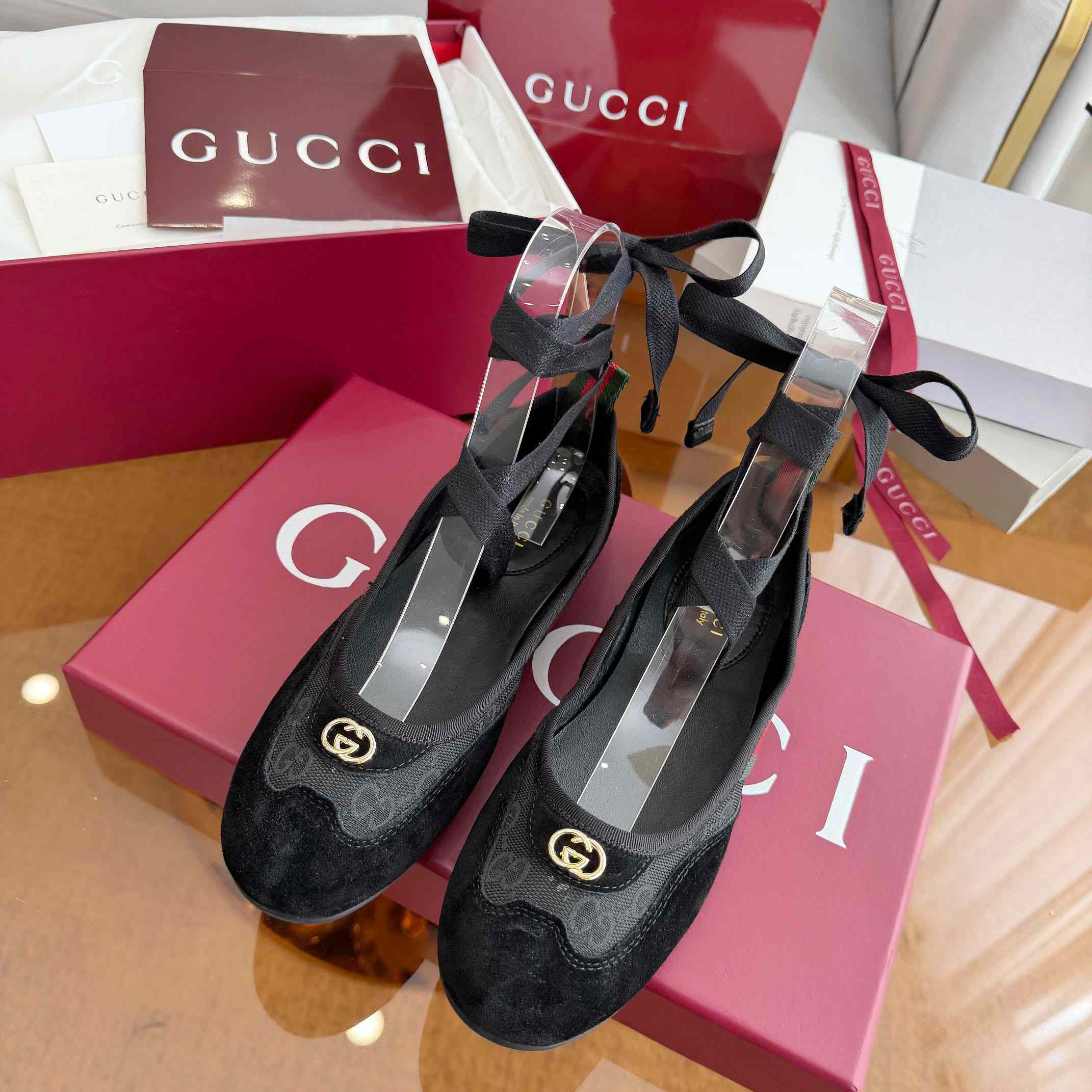  Gucci Shift Ballerina - FashionPlug