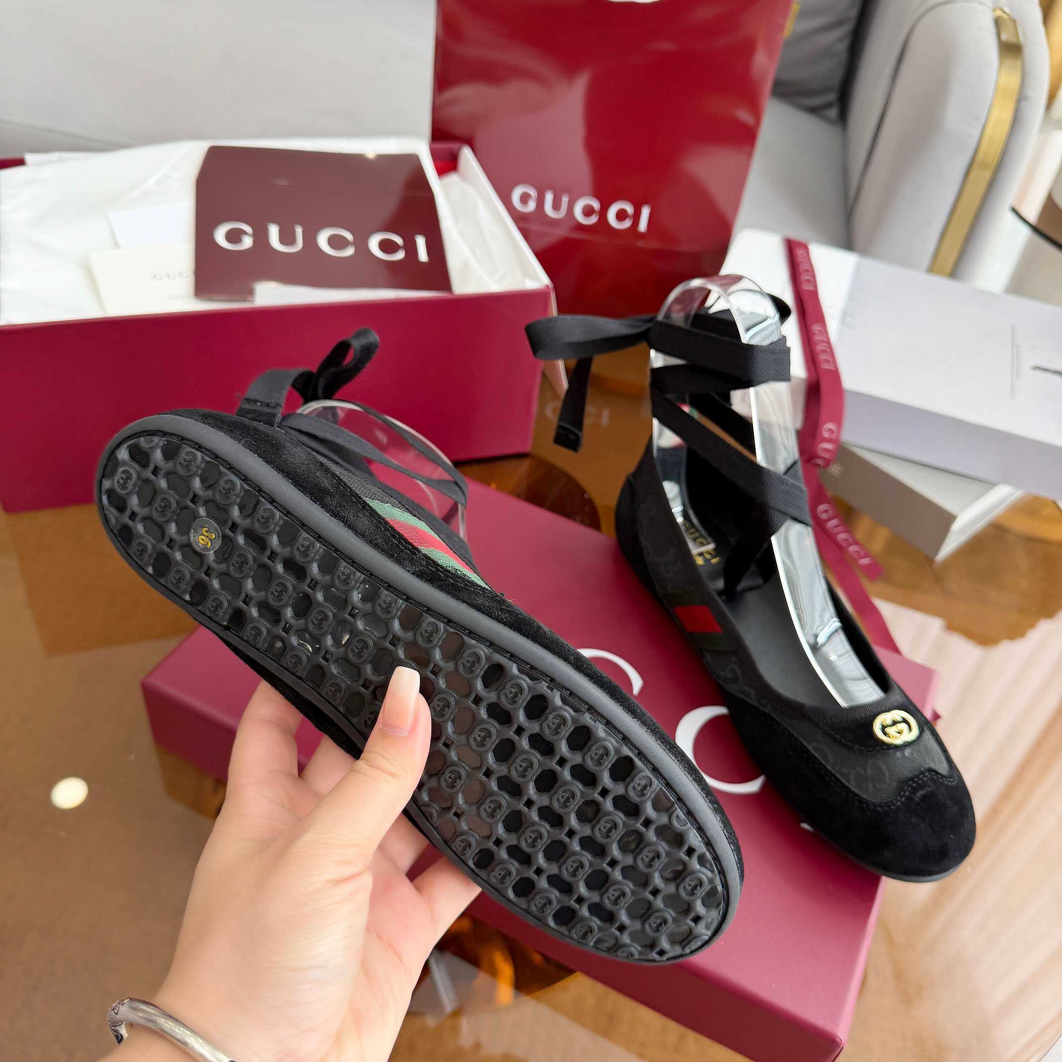  Gucci Shift Ballerina - FashionPlug